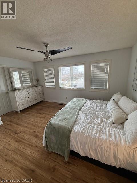 












11 TOMAHAWK Drive

,
Grimsby,




Ontario
L3M5G4

