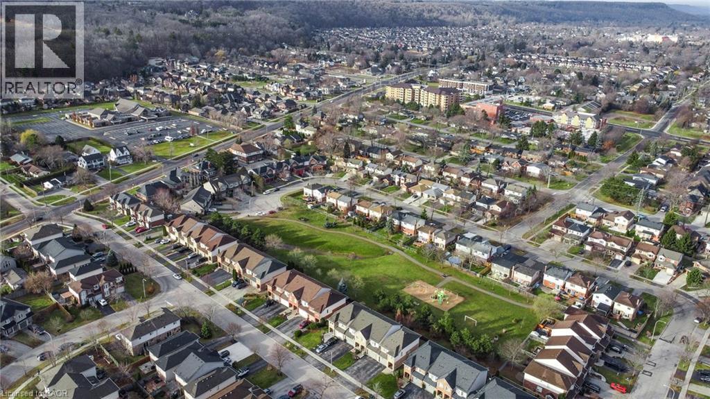 












11 TOMAHAWK Drive

,
Grimsby,




Ontario
L3M5G4

