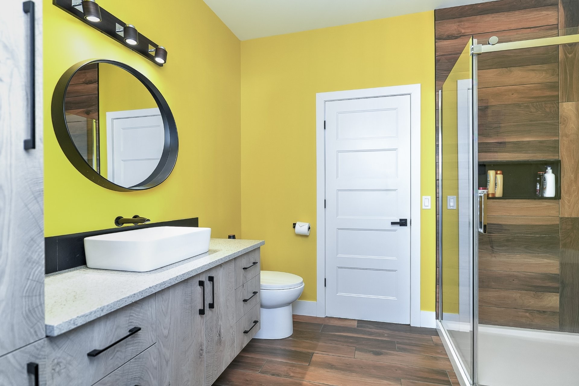 









268


Rue Montcalm

,
Saint-Colomban,




QC
J5K2N3

