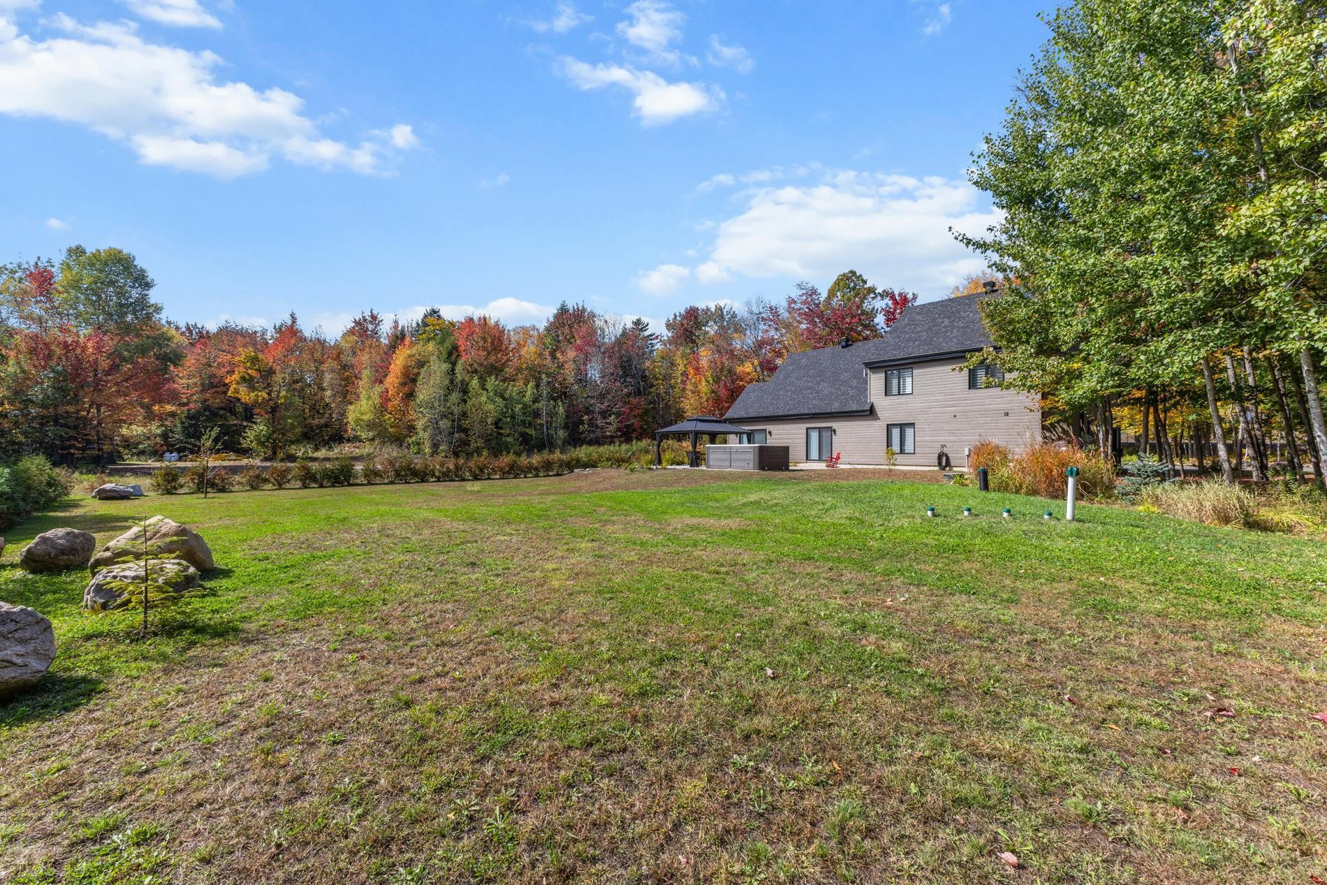 









268


Rue Montcalm

,
Saint-Colomban,




QC
J5K2N3

