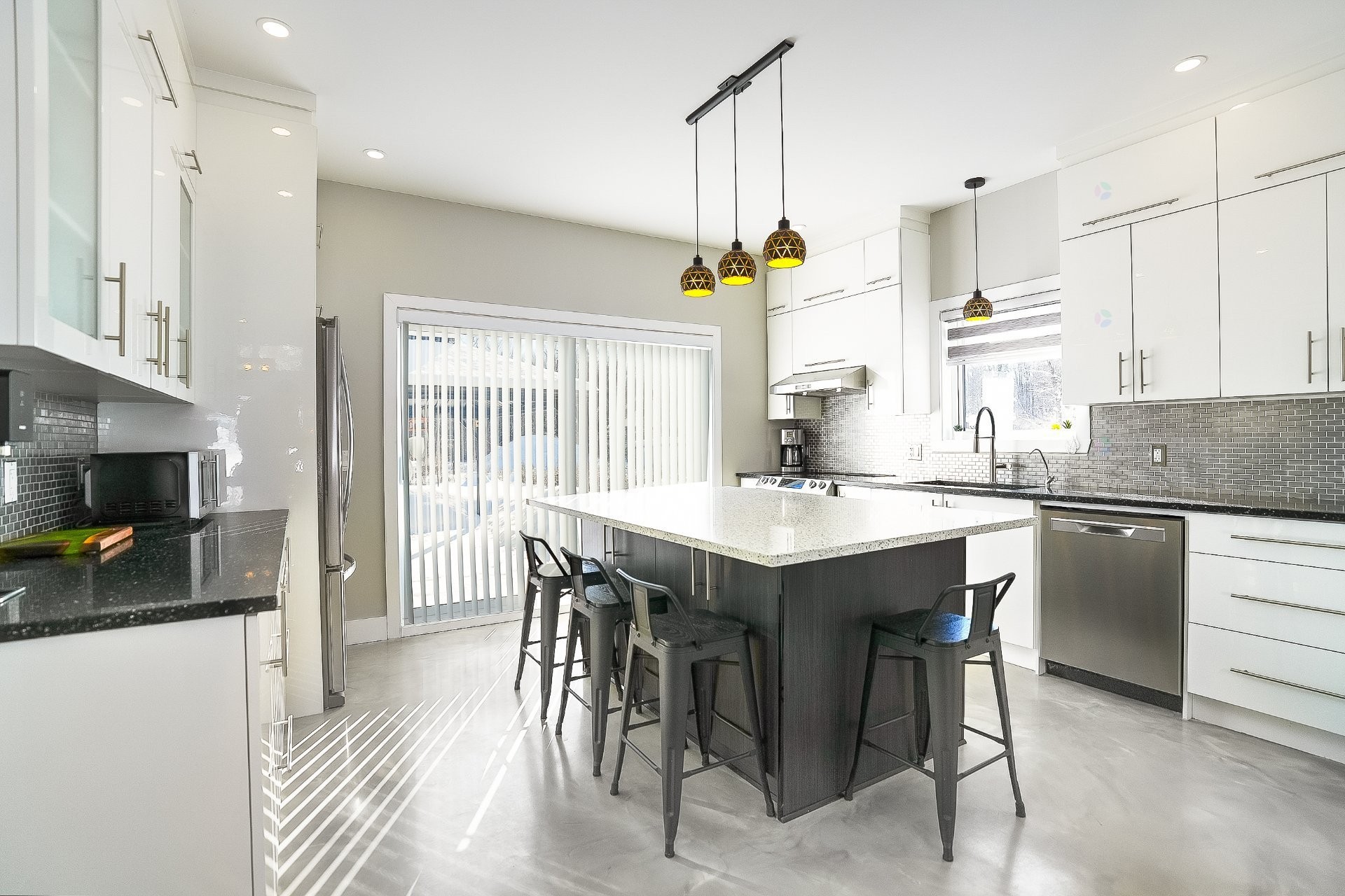 









268


Rue Montcalm

,
Saint-Colomban,




QC
J5K2N3

