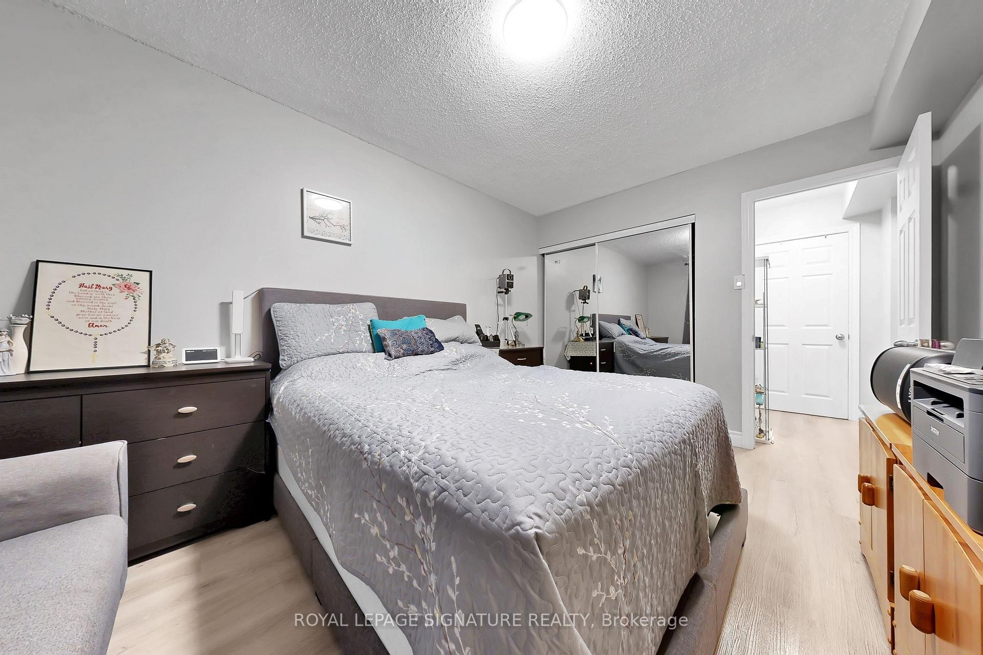 









301


Prudential

Drive, 101,
Toronto,




ON
M1P 4V3

