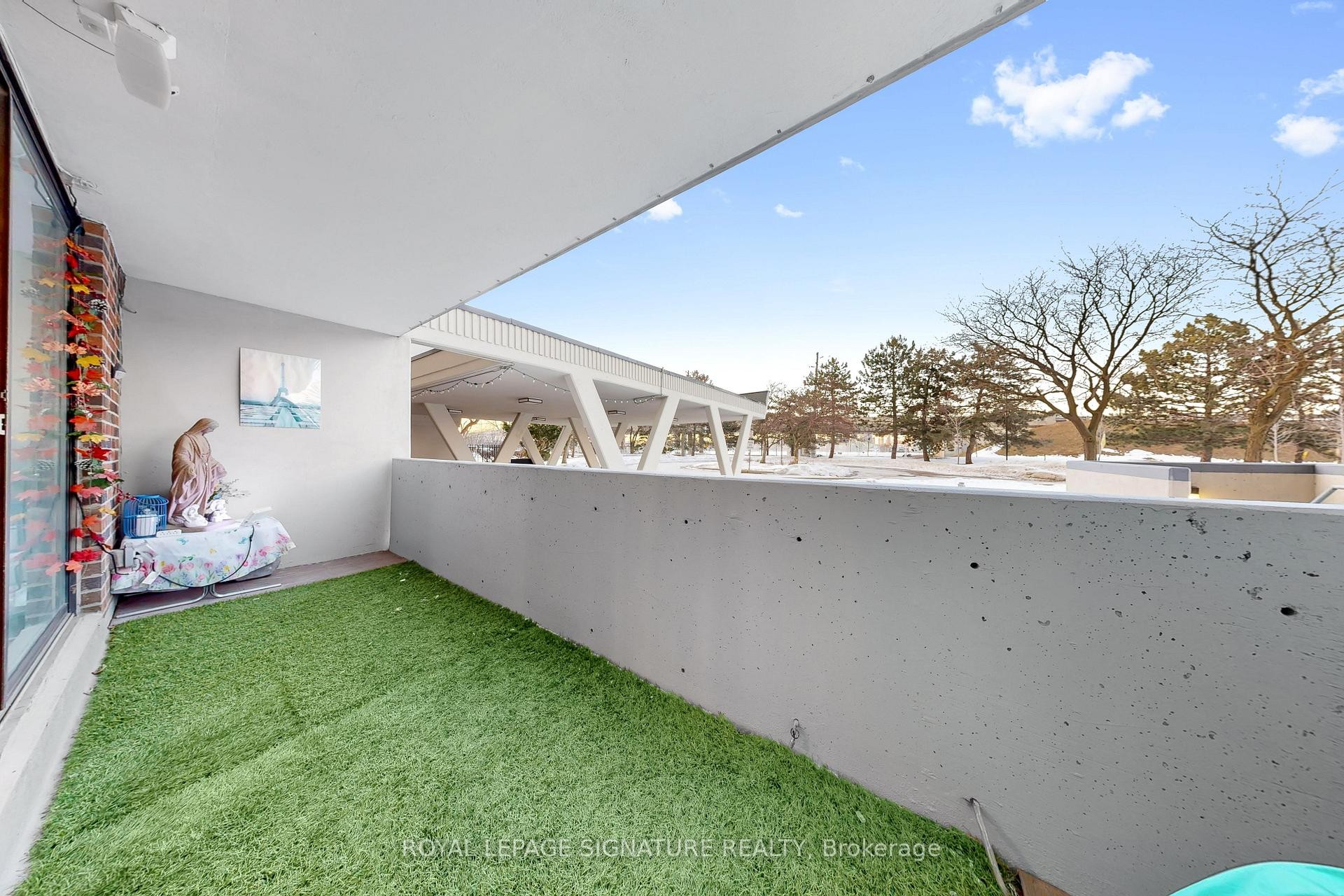 









301


Prudential

Drive, 101,
Toronto,




ON
M1P 4V3

