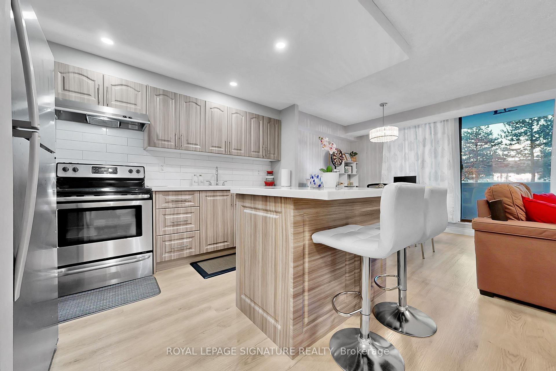 









301


Prudential

Drive, 101,
Toronto,




ON
M1P 4V3

