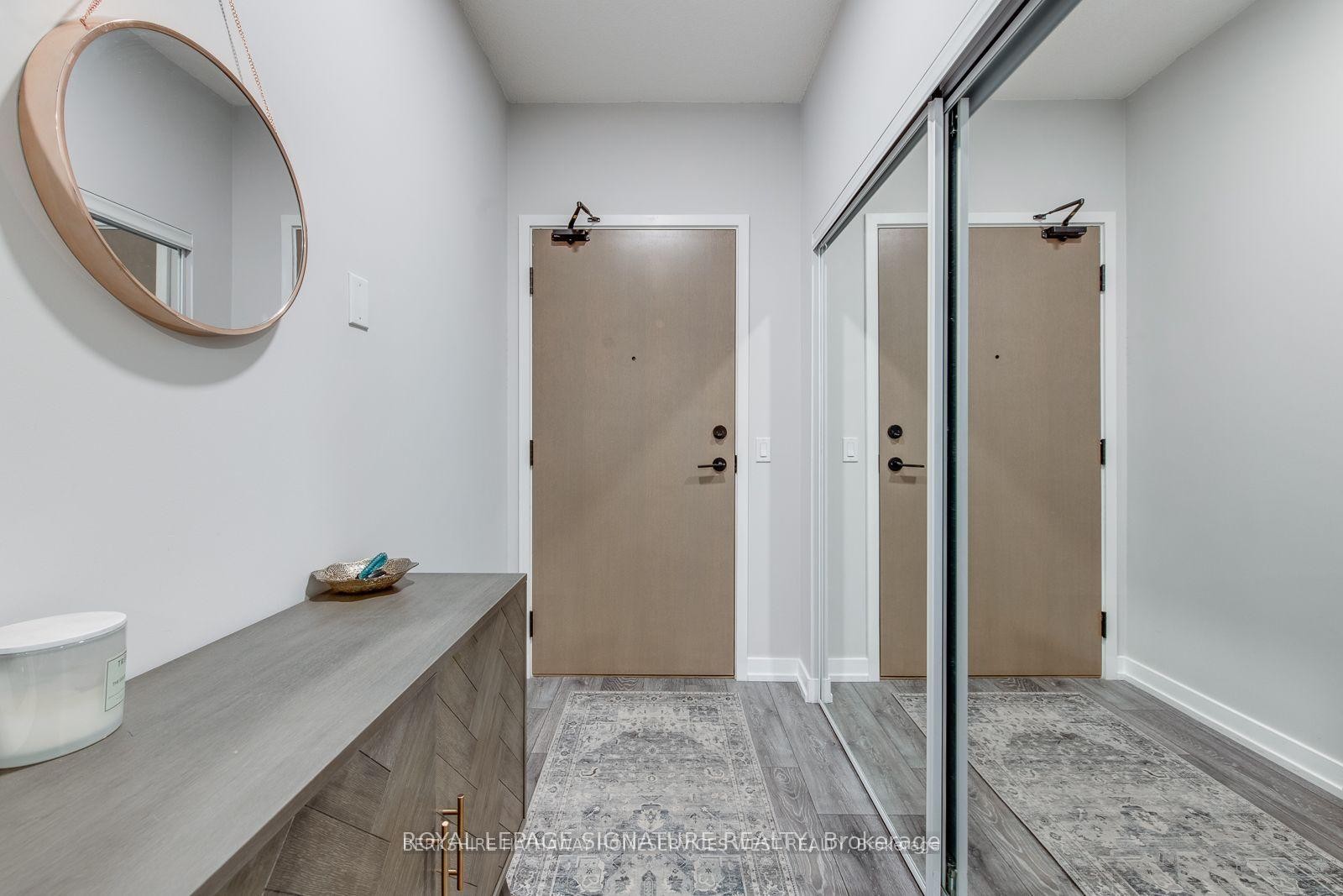 









225


Sumach

Street, 2712,
Toronto,




ON
M5A 3K3

