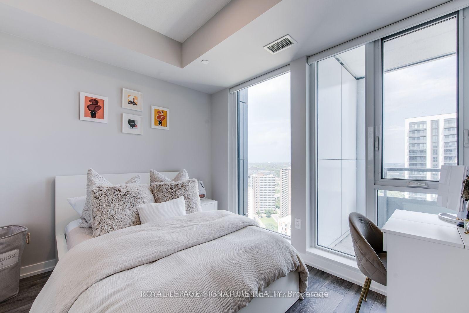 









225


Sumach

Street, 2712,
Toronto,




ON
M5A 3K3

