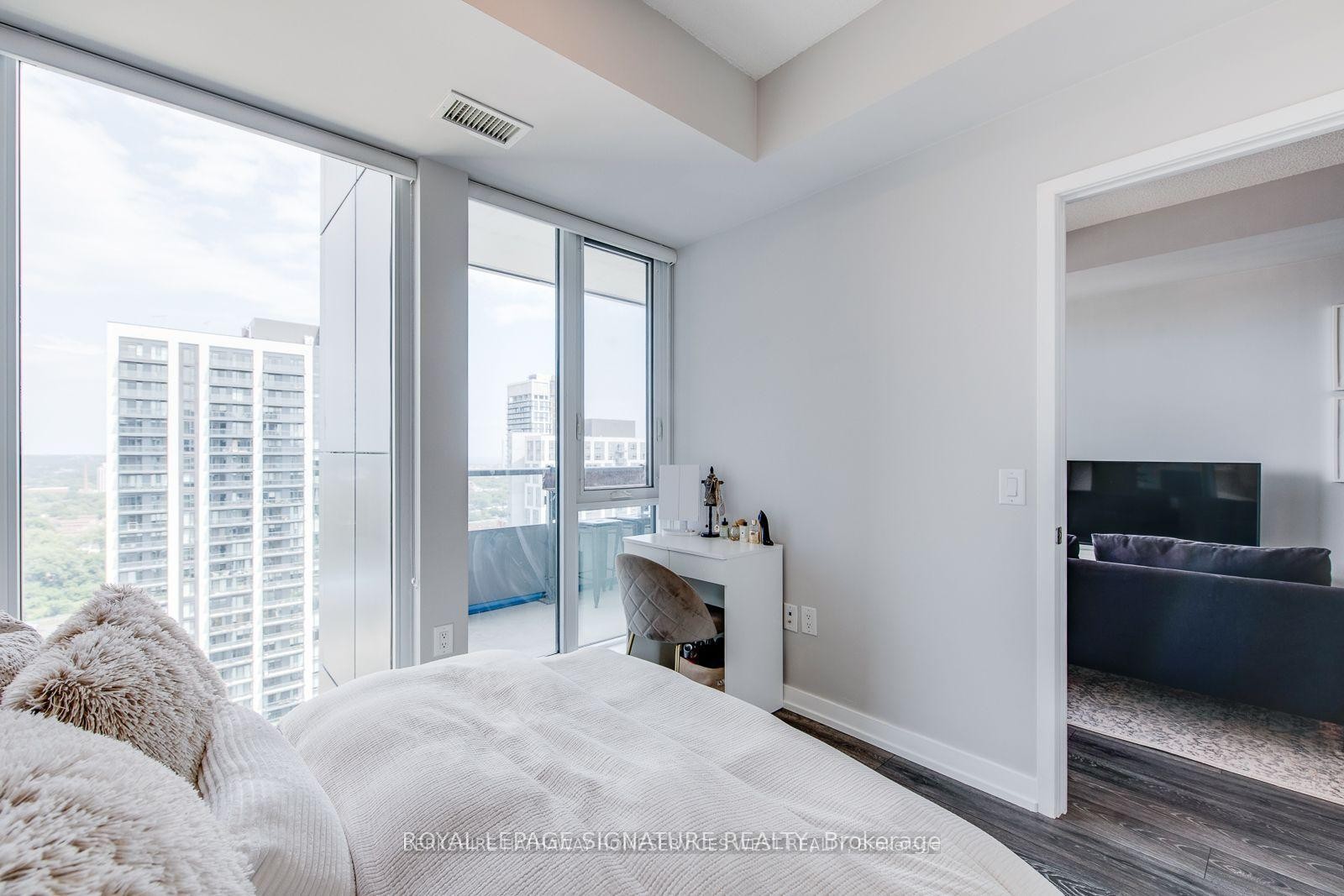 









225


Sumach

Street, 2712,
Toronto,




ON
M5A 3K3

