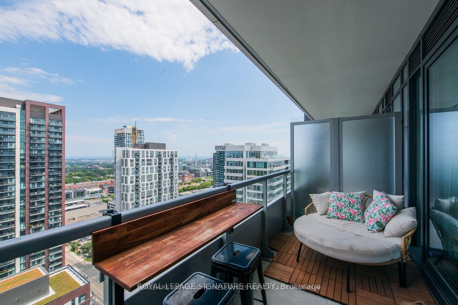 









225


Sumach

Street, 2712,
Toronto,




ON
M5A 3K3

