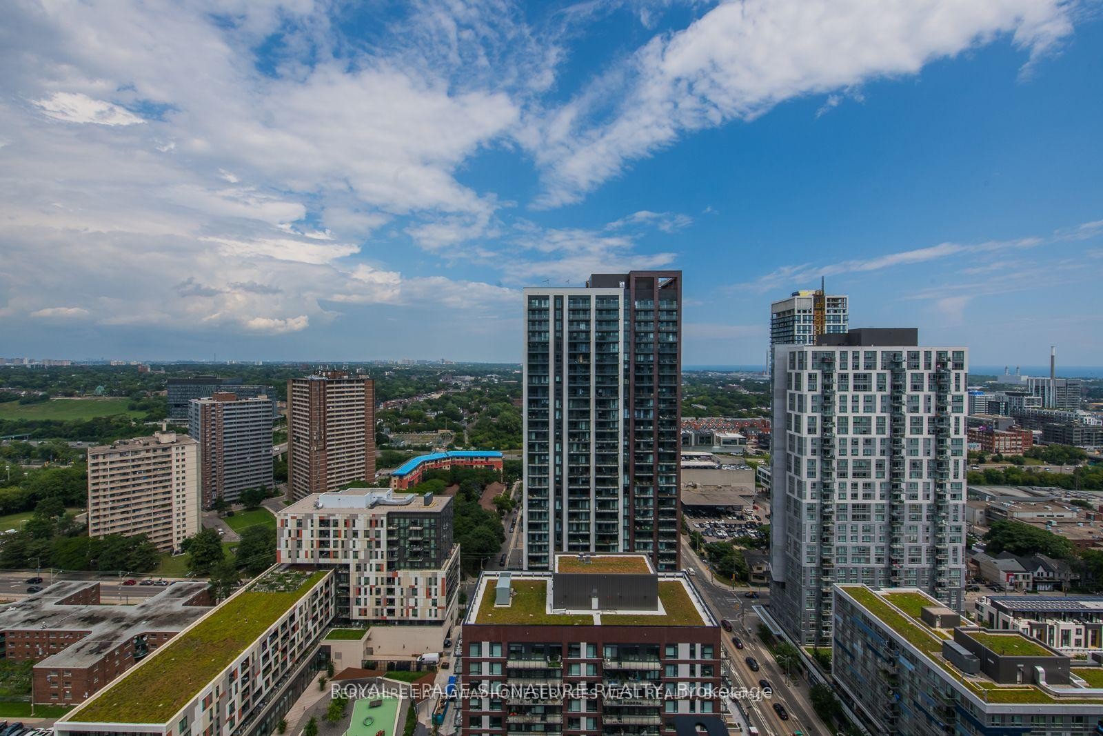 









225


Sumach

Street, 2712,
Toronto,




ON
M5A 3K3

