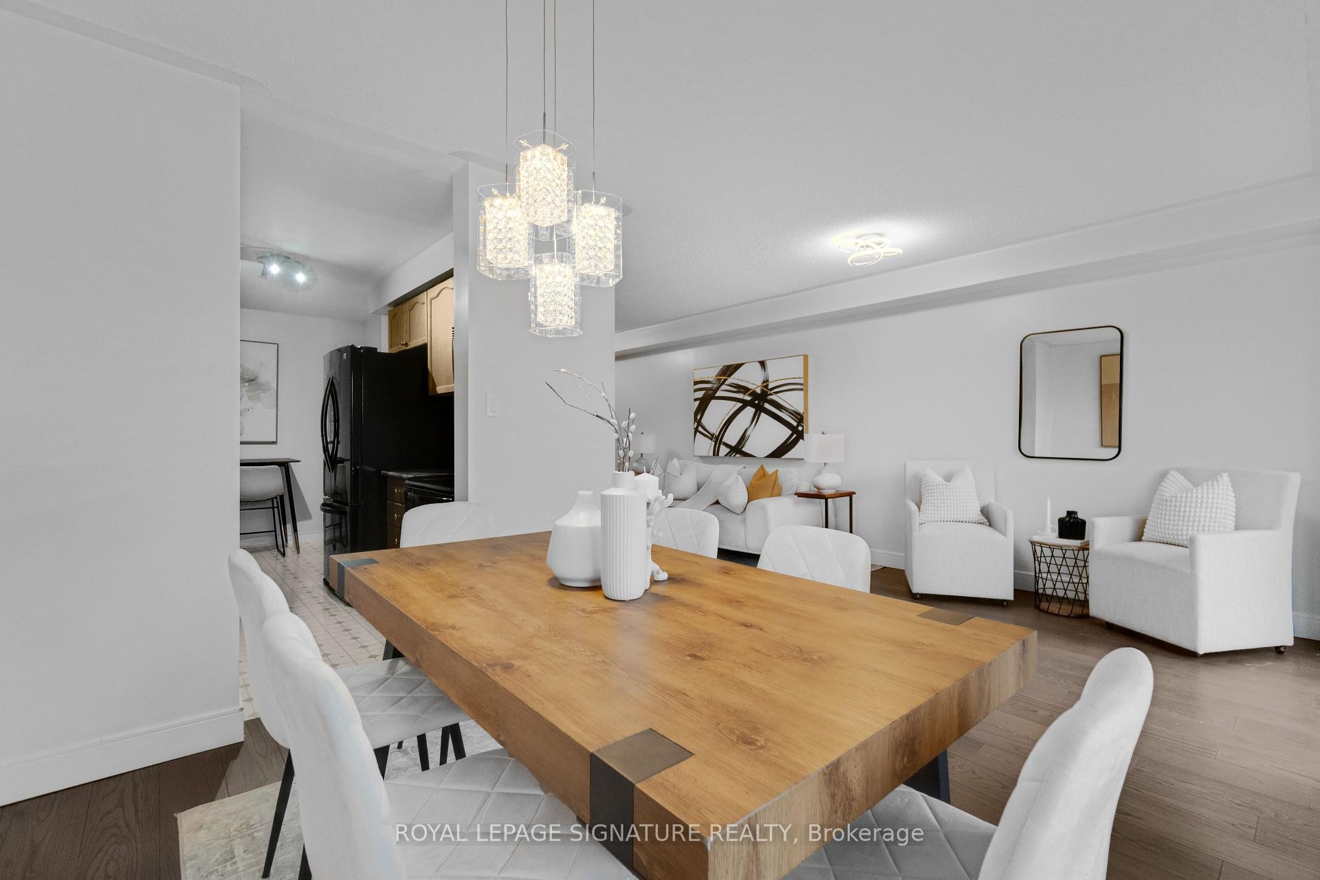 









37


Wrendale

Crescent,
Georgina,




ON
L4P 4C4

