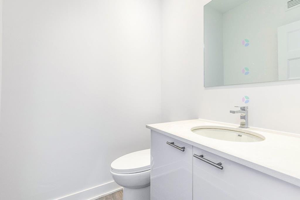 









202


Av. Jenkins

,
Montréal (Lachine),




QC
H8S0A1

