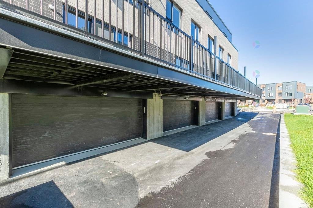 









202


Av. Jenkins

,
Montréal (Lachine),




QC
H8S0A1

