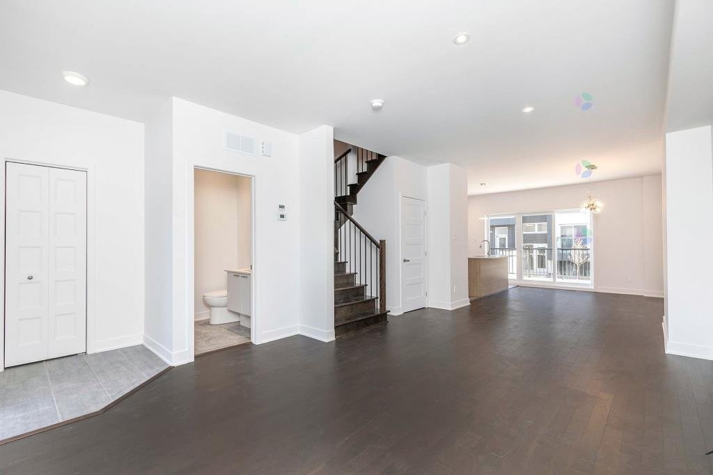 









202


Av. Jenkins

,
Montréal (Lachine),




QC
H8S0A1

