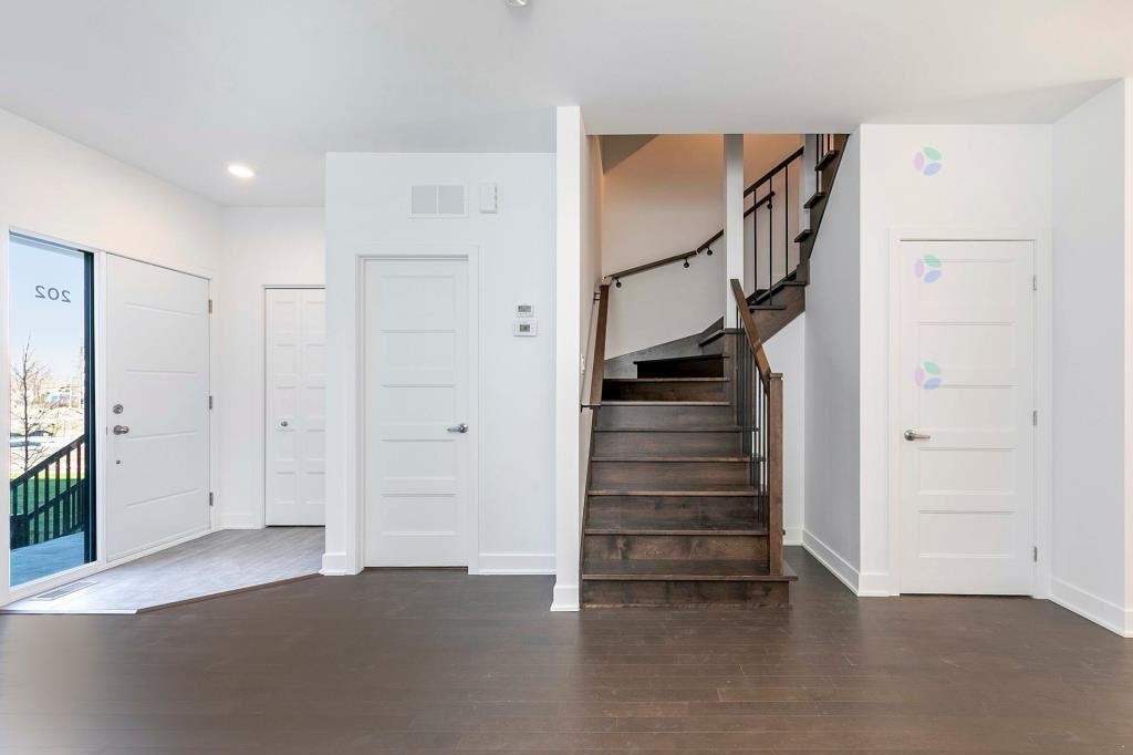 









202


Av. Jenkins

,
Montréal (Lachine),




QC
H8S0A1

