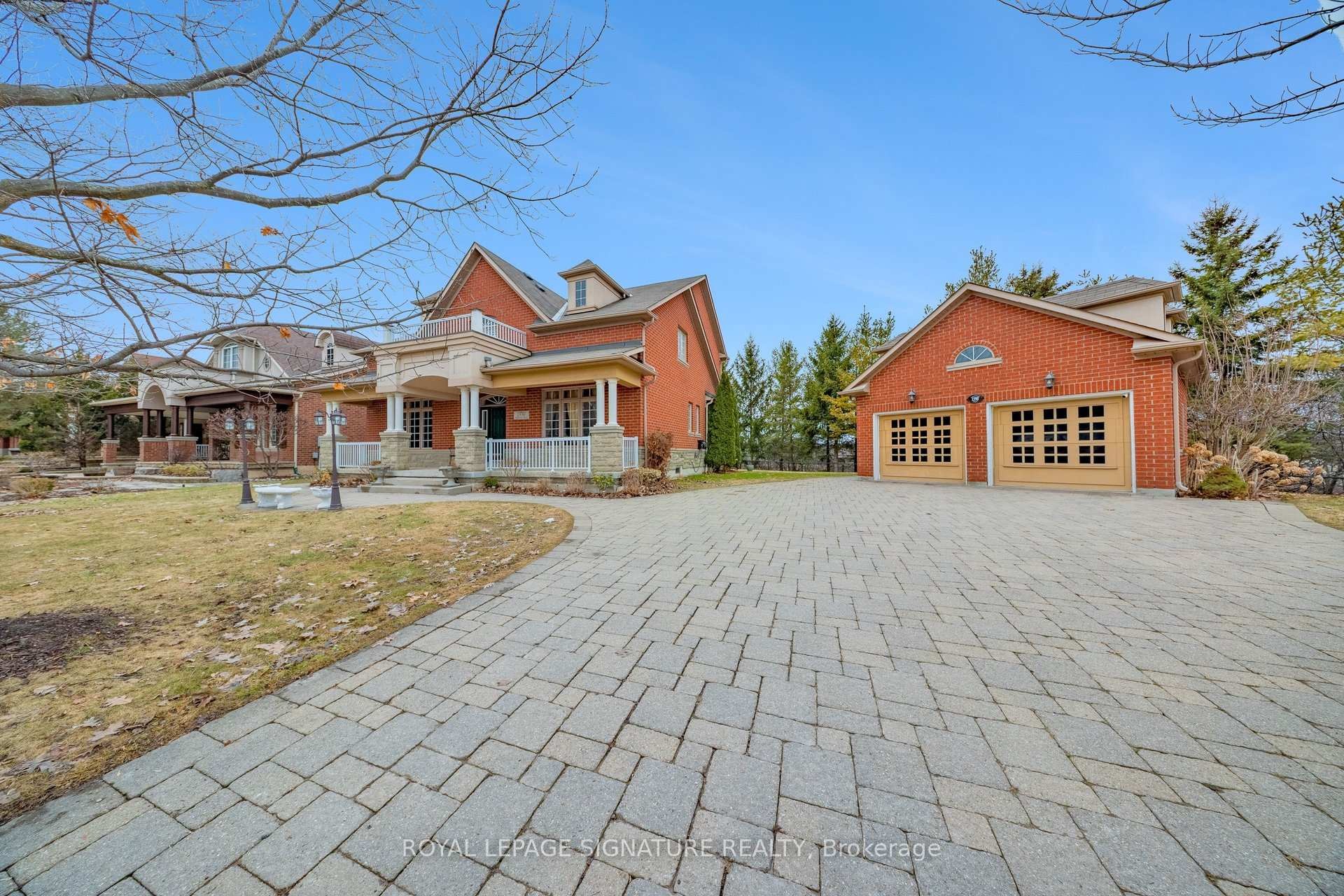









1590


Hallstone

Road,
Brampton,




ON
L6Y 5K8

