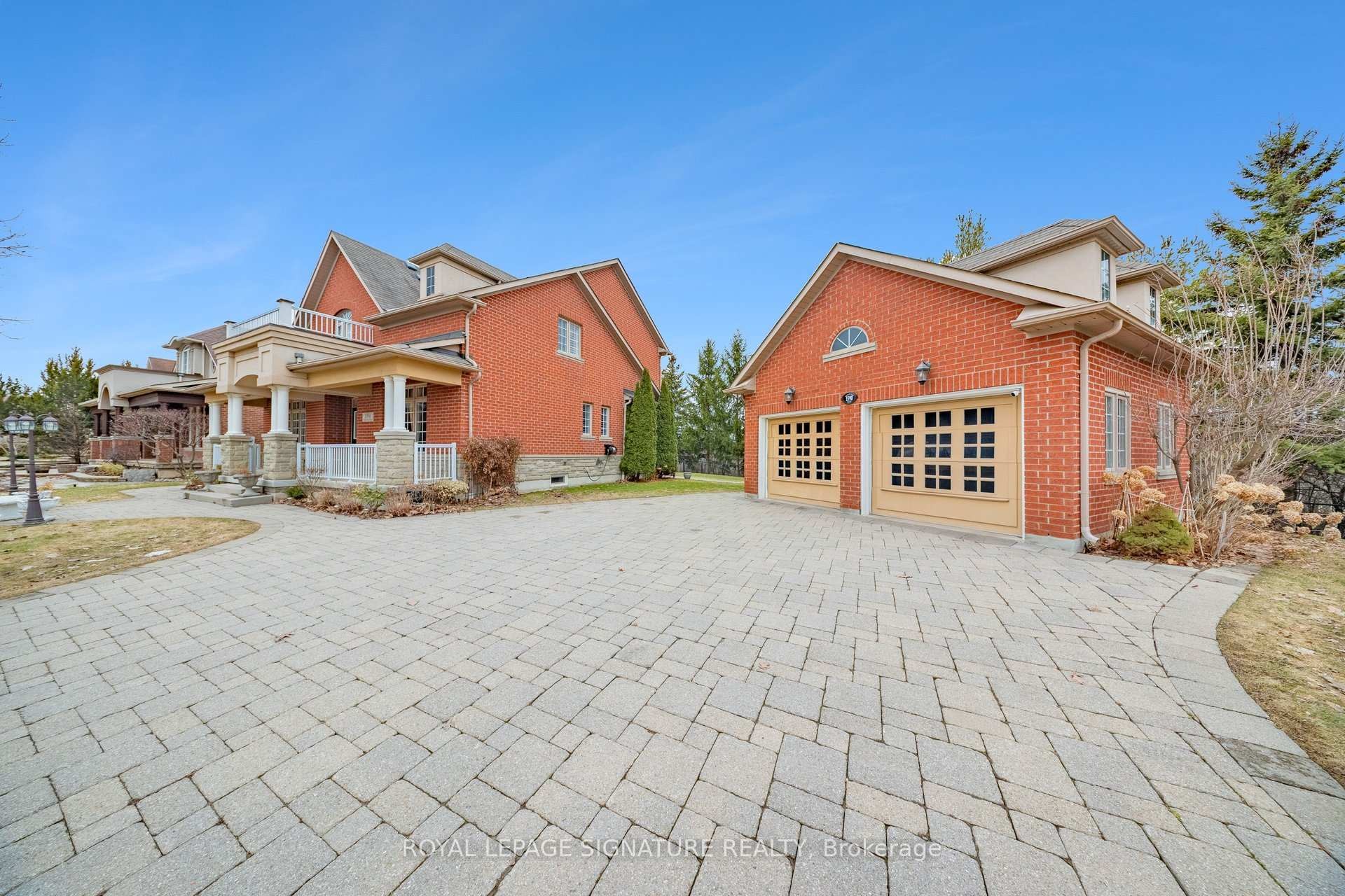 









1590


Hallstone

Road,
Brampton,




ON
L6Y 5K8

