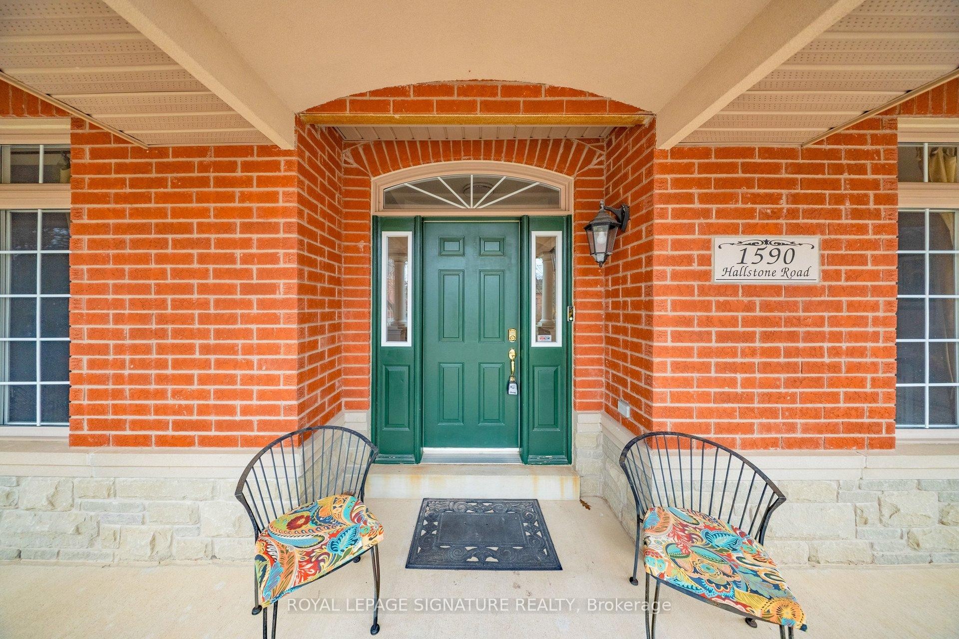 









1590


Hallstone

Road,
Brampton,




ON
L6Y 5K8

