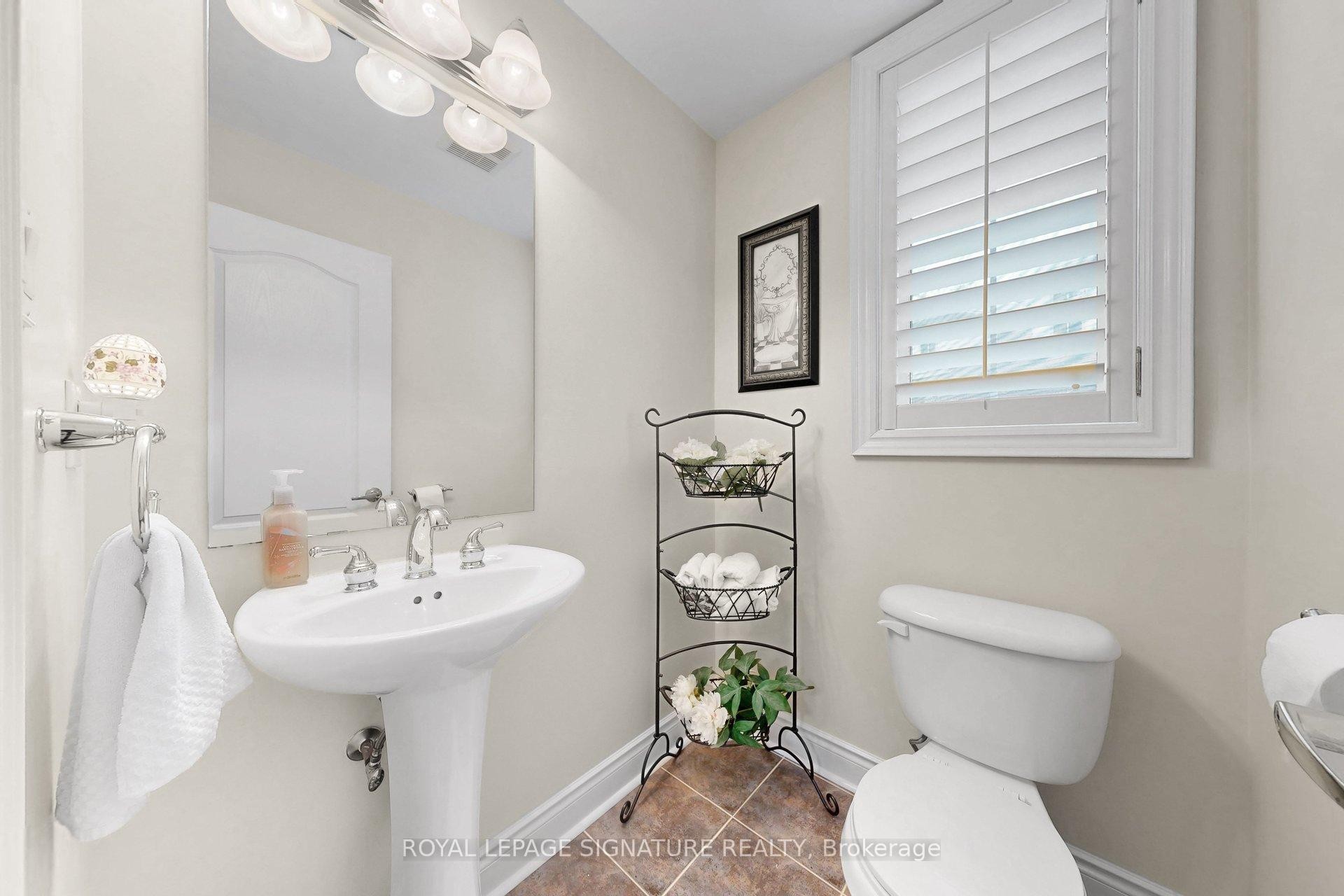 









1590


Hallstone

Road,
Brampton,




ON
L6Y 5K8

