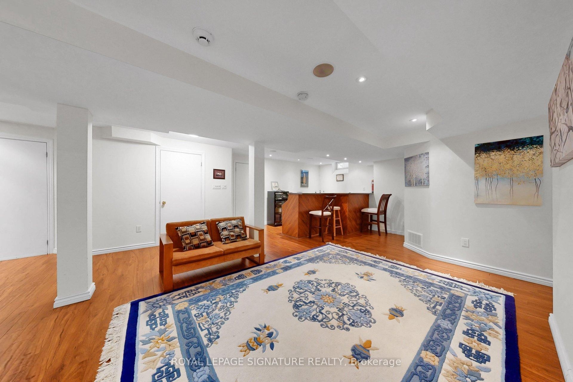 









1590


Hallstone

Road,
Brampton,




ON
L6Y 5K8

