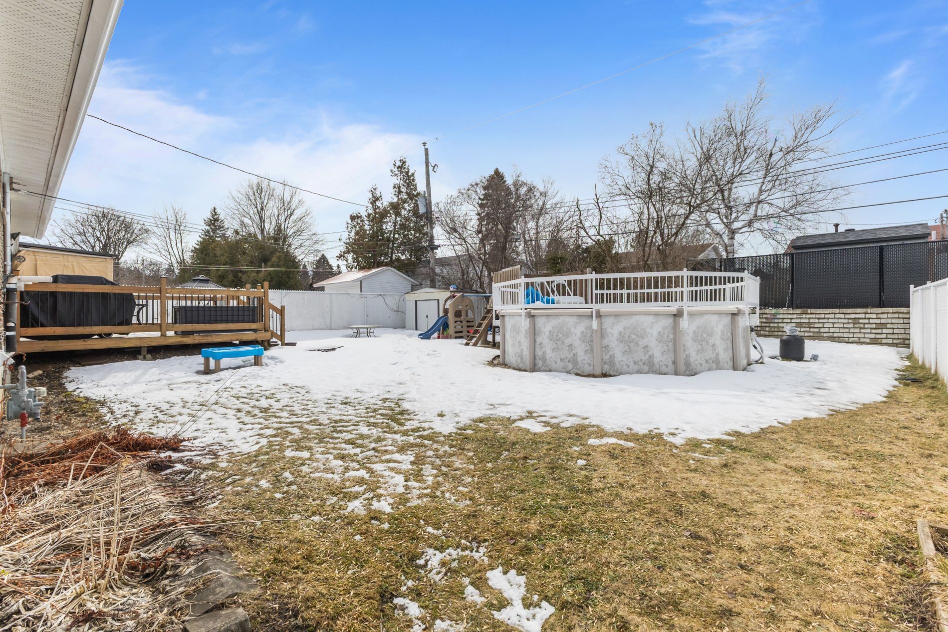 









4790


Rue Dugas

,
Montréal (Pierrefonds-Roxboro),




QC
H9J2B8

