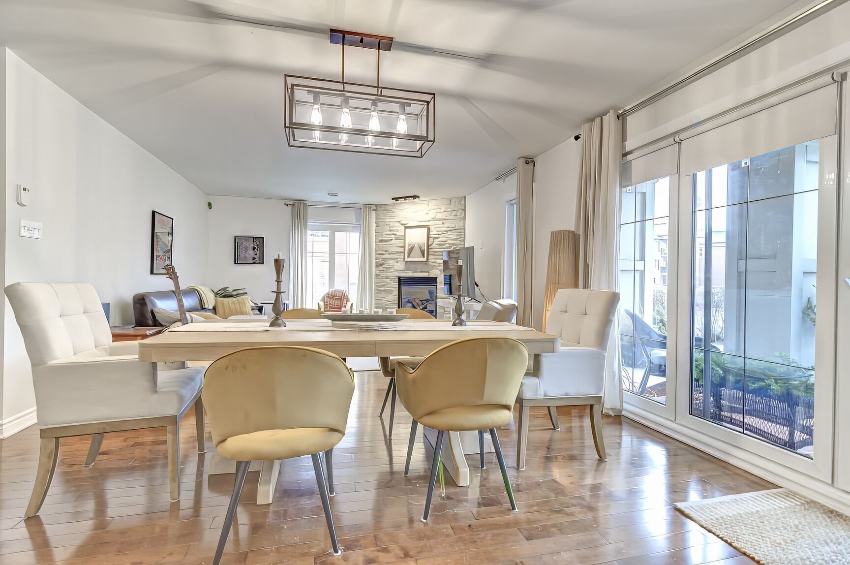 









638


Rue des Sureaux

, 2,
Boucherville,




QC
J4B0J4

