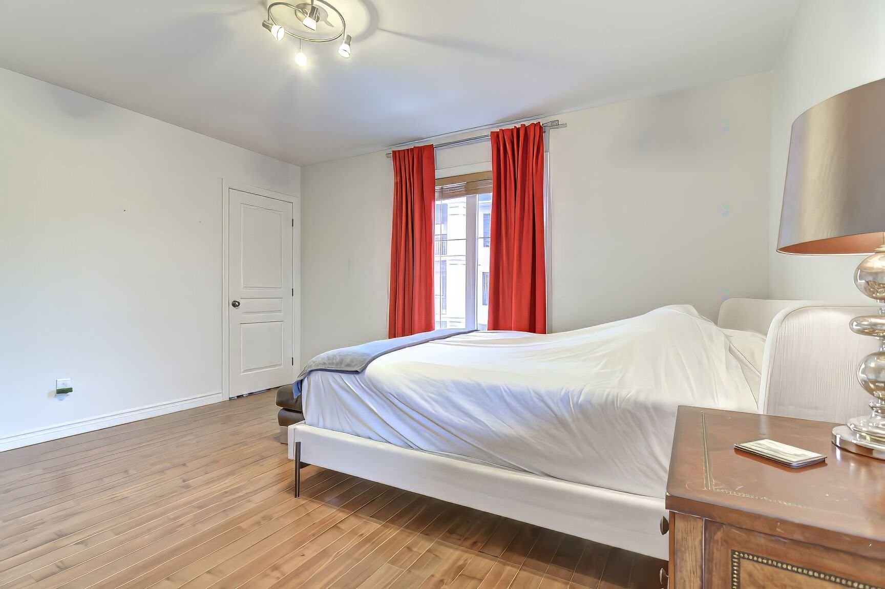 









638


Rue des Sureaux

, 2,
Boucherville,




QC
J4B0J4

