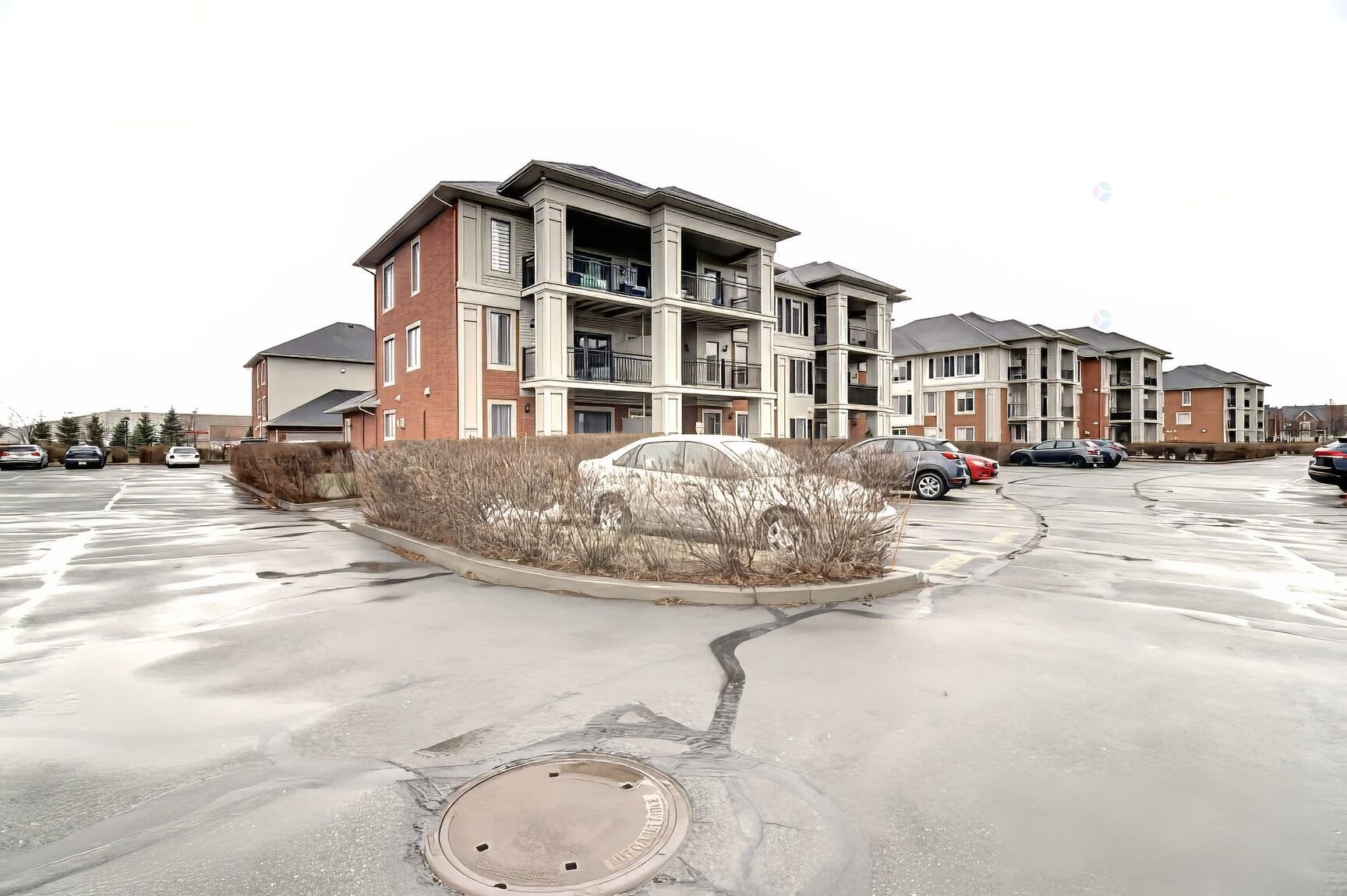 









638


Rue des Sureaux

, 2,
Boucherville,




QC
J4B0J4

