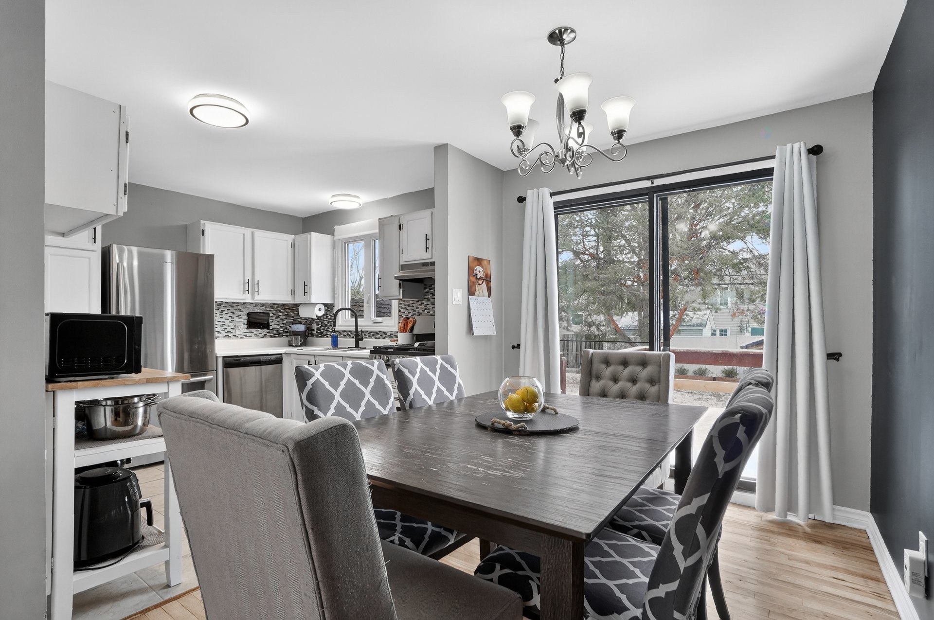 









179


Rue Lebeau

,
Sainte-Anne-de-Bellevue,




QC
H9X3Z9

