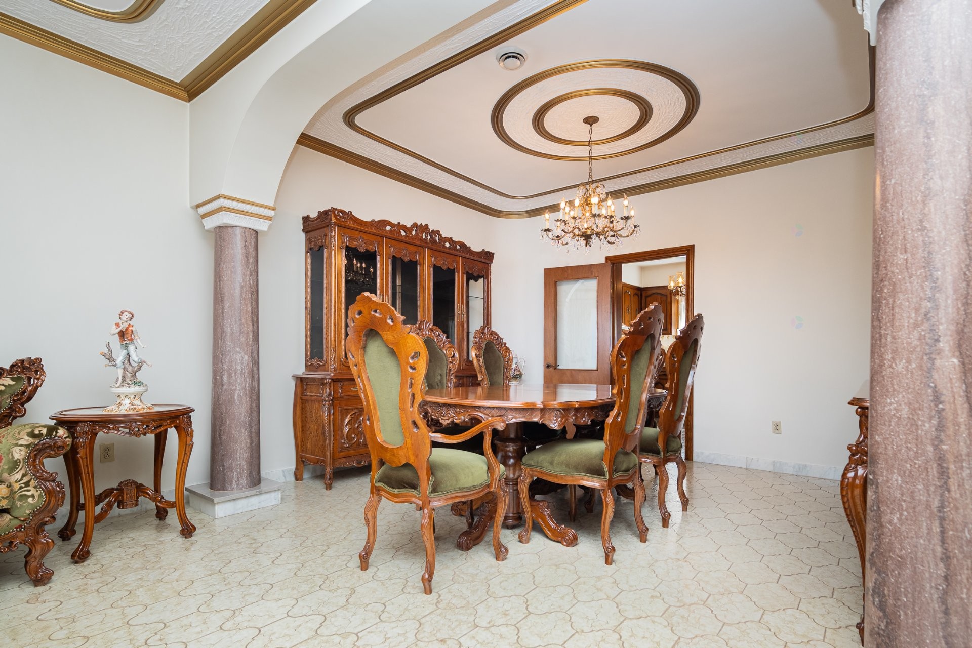 









12200


Ch. du Golf

,
Montréal (Ahuntsic-Cartierville),




QC
H4K1S5

