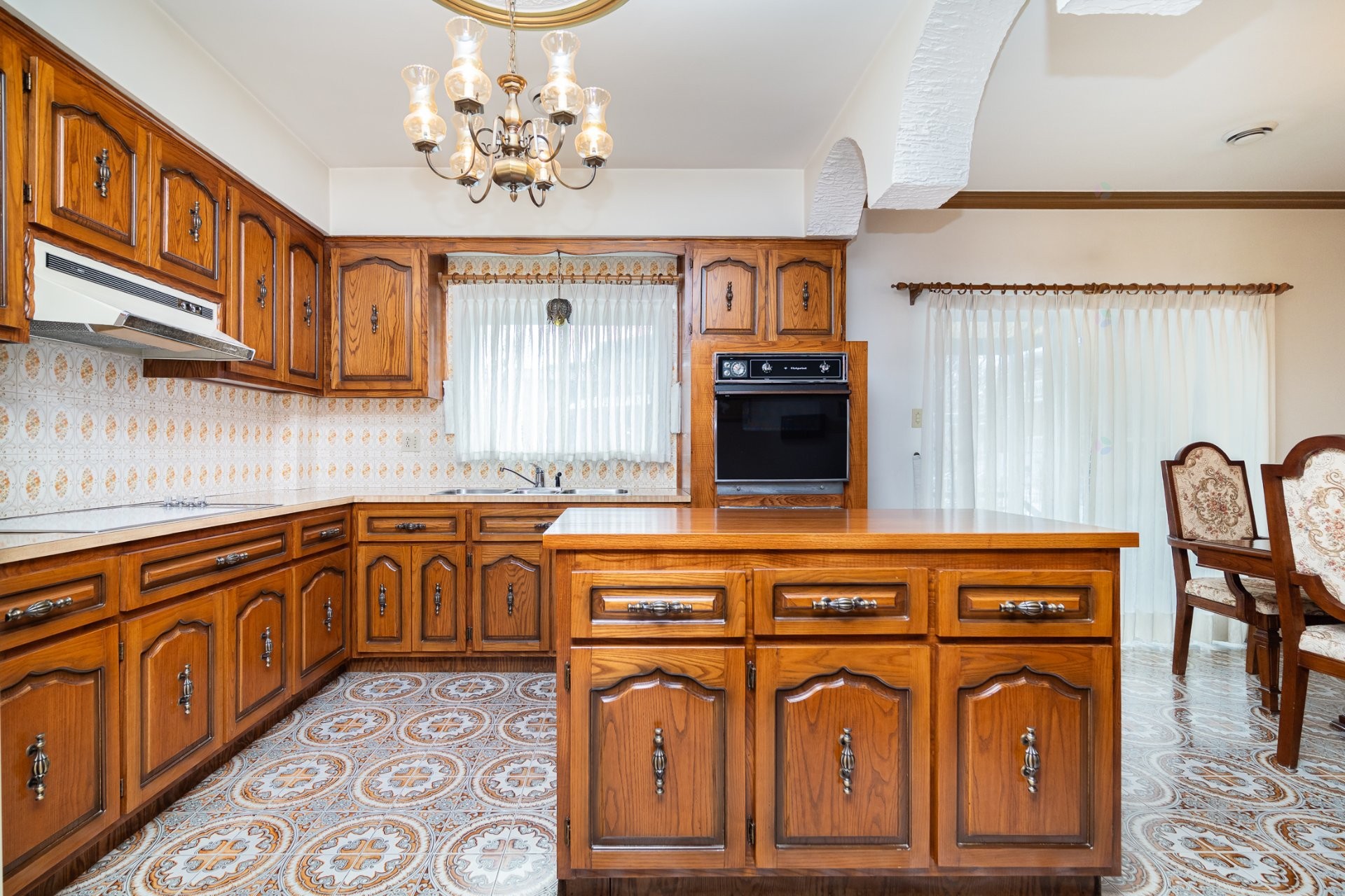 









12200


Ch. du Golf

,
Montréal (Ahuntsic-Cartierville),




QC
H4K1S5

