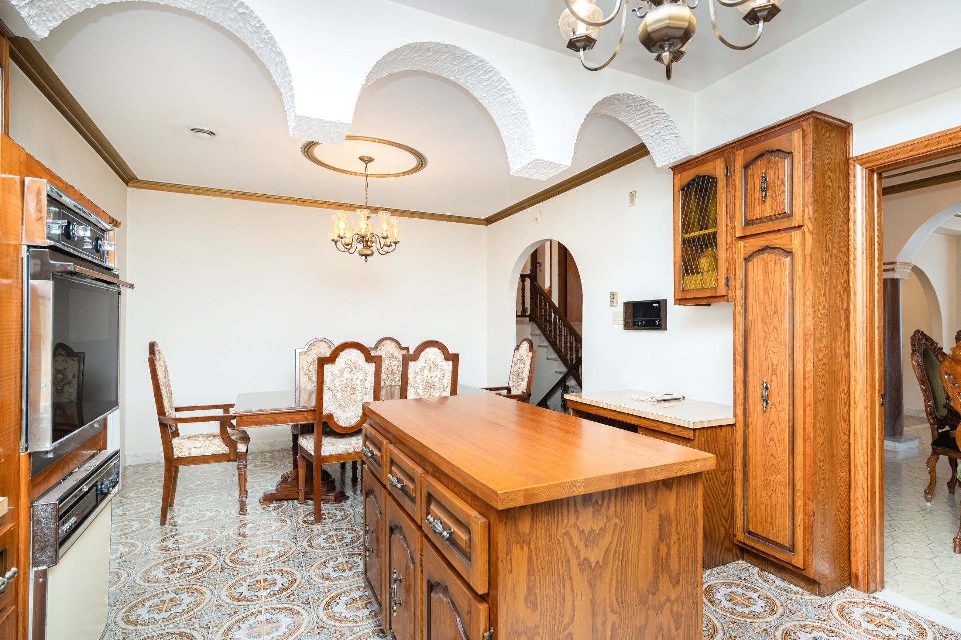 









12200


Ch. du Golf

,
Montréal (Ahuntsic-Cartierville),




QC
H4K1S5

