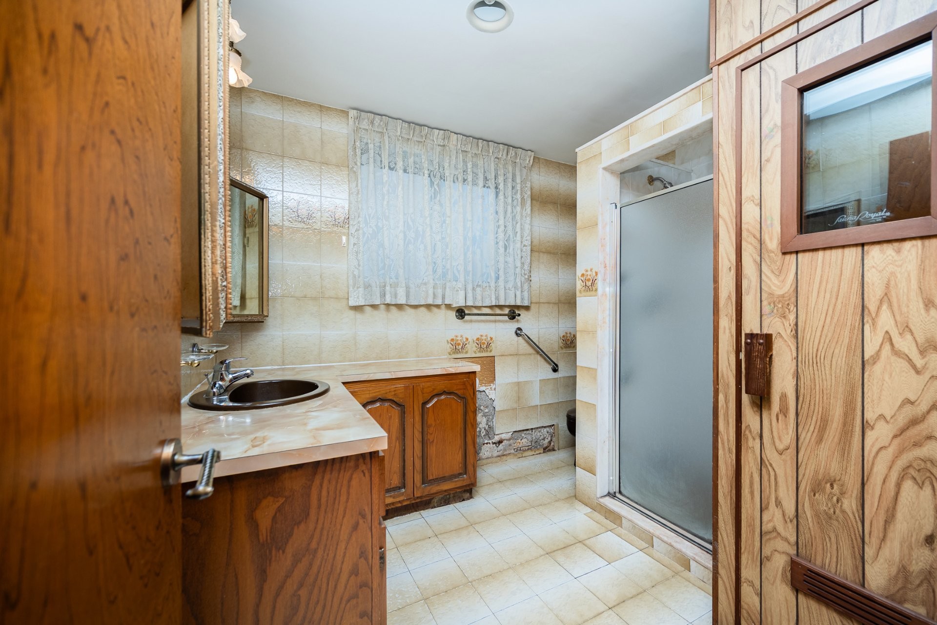 









12200


Ch. du Golf

,
Montréal (Ahuntsic-Cartierville),




QC
H4K1S5

