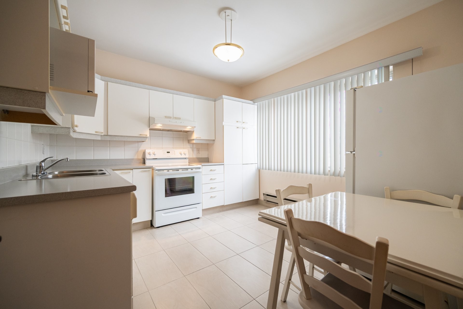 









12200


Ch. du Golf

,
Montréal (Ahuntsic-Cartierville),




QC
H4K1S5

