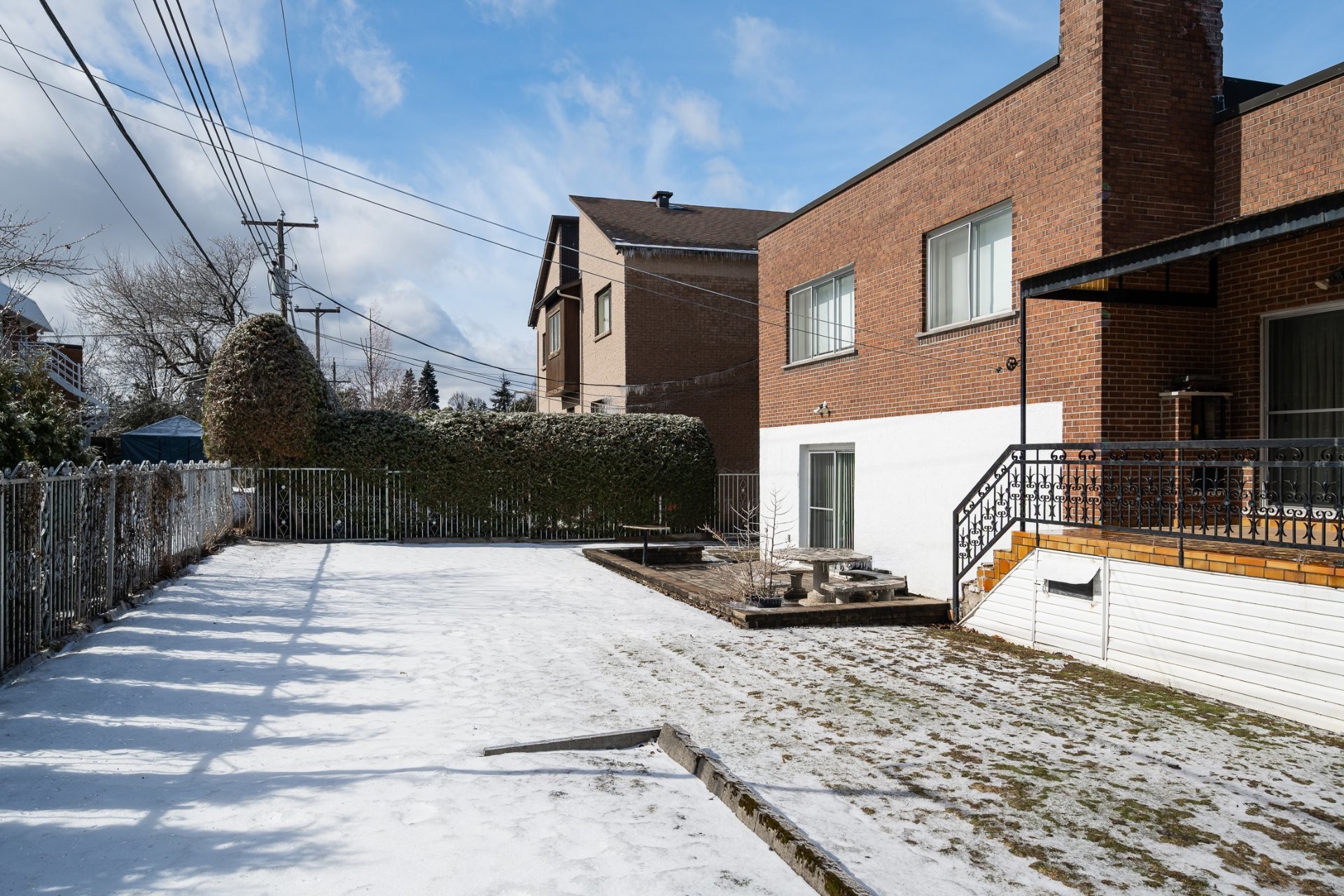 









12200


Ch. du Golf

,
Montréal (Ahuntsic-Cartierville),




QC
H4K1S5

