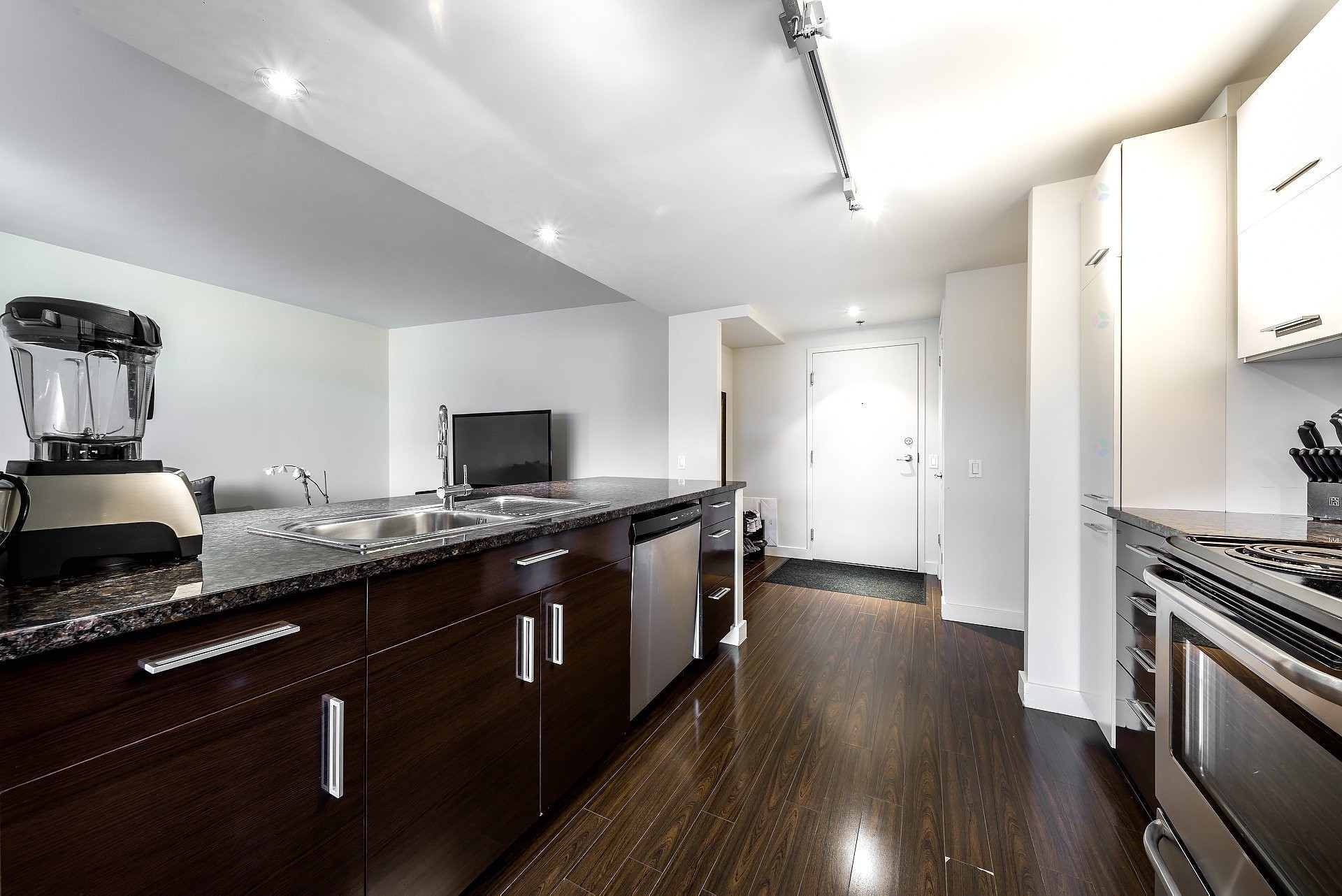 









4850


Ch. de la Côte-St-Luc

, 60,
Montréal (Côte-des-Neiges/Notre-Dame-de-Grâce),




QC
H3W2H2

