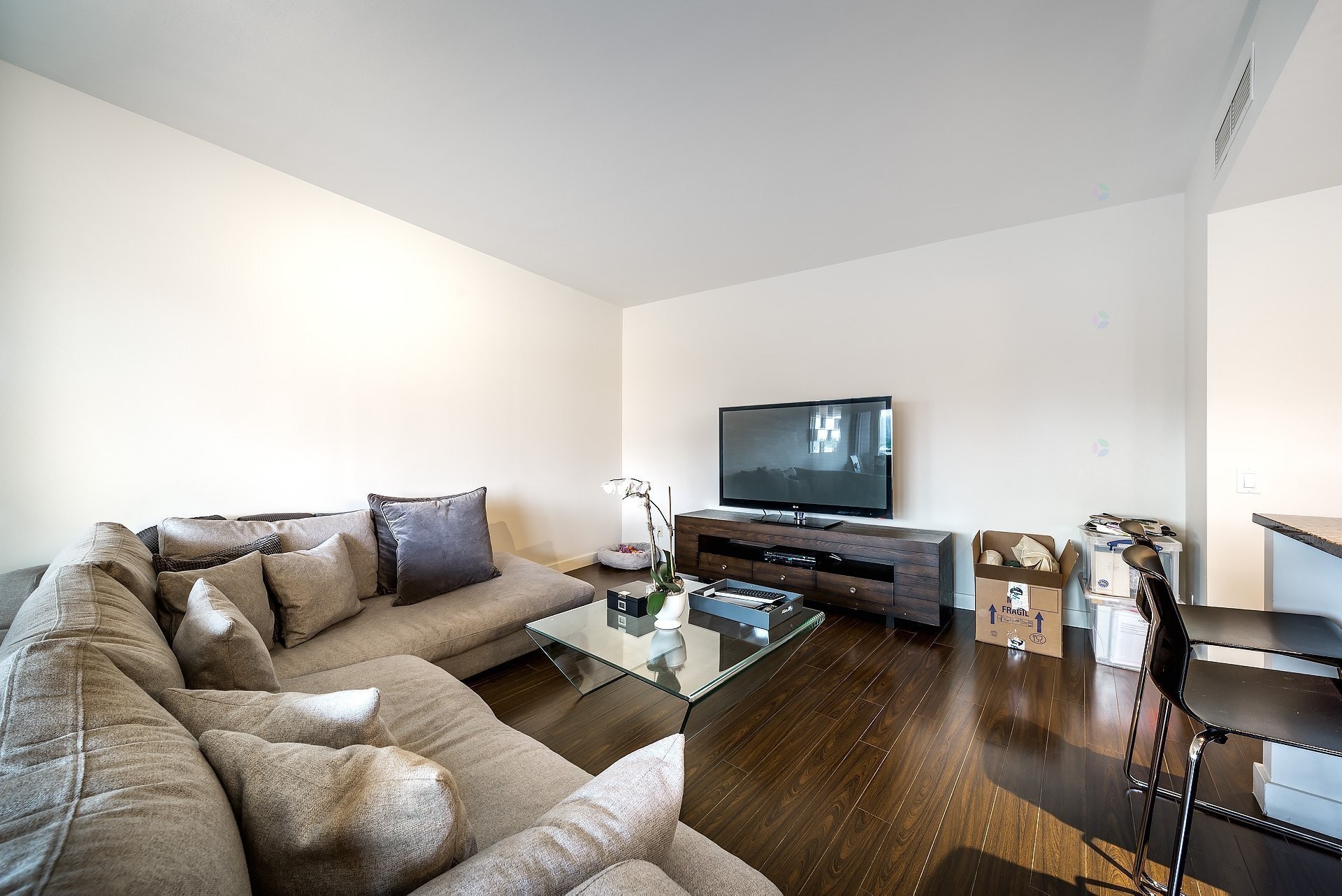 









4850


Ch. de la Côte-St-Luc

, 60,
Montréal (Côte-des-Neiges/Notre-Dame-de-Grâce),




QC
H3W2H2

