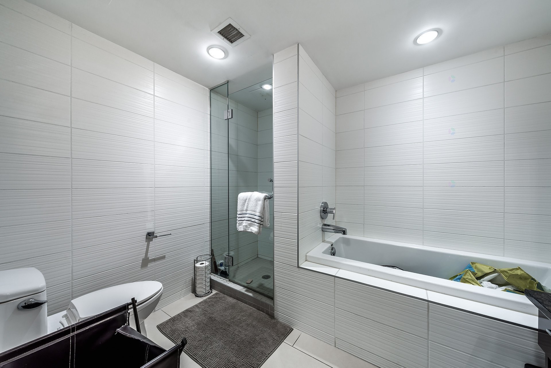 









4850


Ch. de la Côte-St-Luc

, 60,
Montréal (Côte-des-Neiges/Notre-Dame-de-Grâce),




QC
H3W2H2

