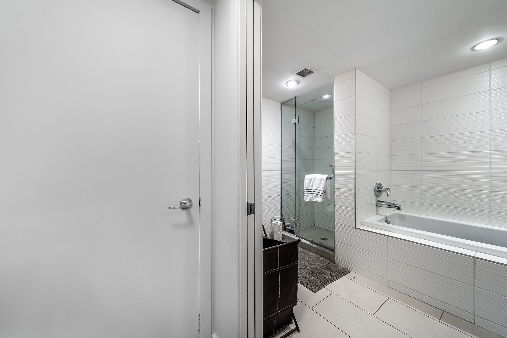 









4850


Ch. de la Côte-St-Luc

, 60,
Montréal (Côte-des-Neiges/Notre-Dame-de-Grâce),




QC
H3W2H2

