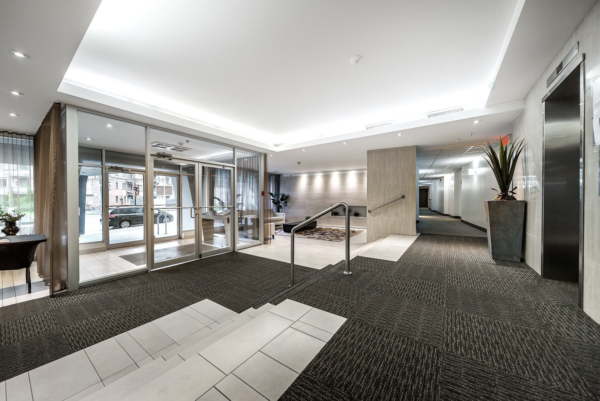 









4850


Ch. de la Côte-St-Luc

, 60,
Montréal (Côte-des-Neiges/Notre-Dame-de-Grâce),




QC
H3W2H2

