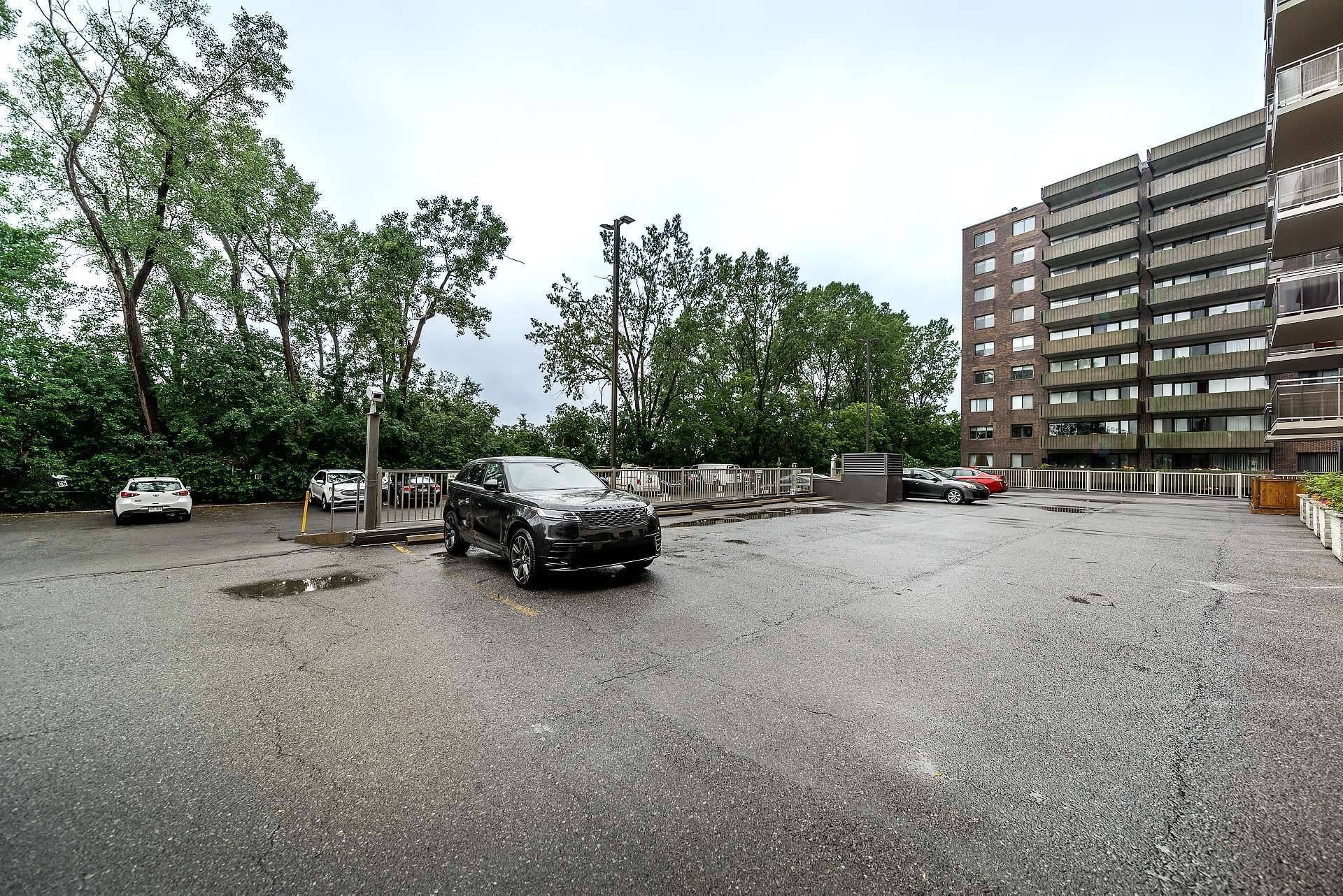 









4850


Ch. de la Côte-St-Luc

, 60,
Montréal (Côte-des-Neiges/Notre-Dame-de-Grâce),




QC
H3W2H2

