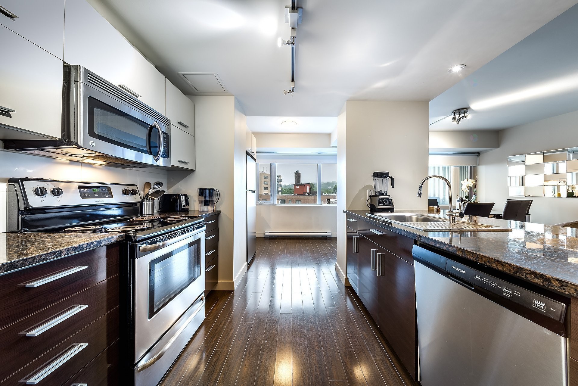 









4850


Ch. de la Côte-St-Luc

, 60,
Montréal (Côte-des-Neiges/Notre-Dame-de-Grâce),




QC
H3W2H2

