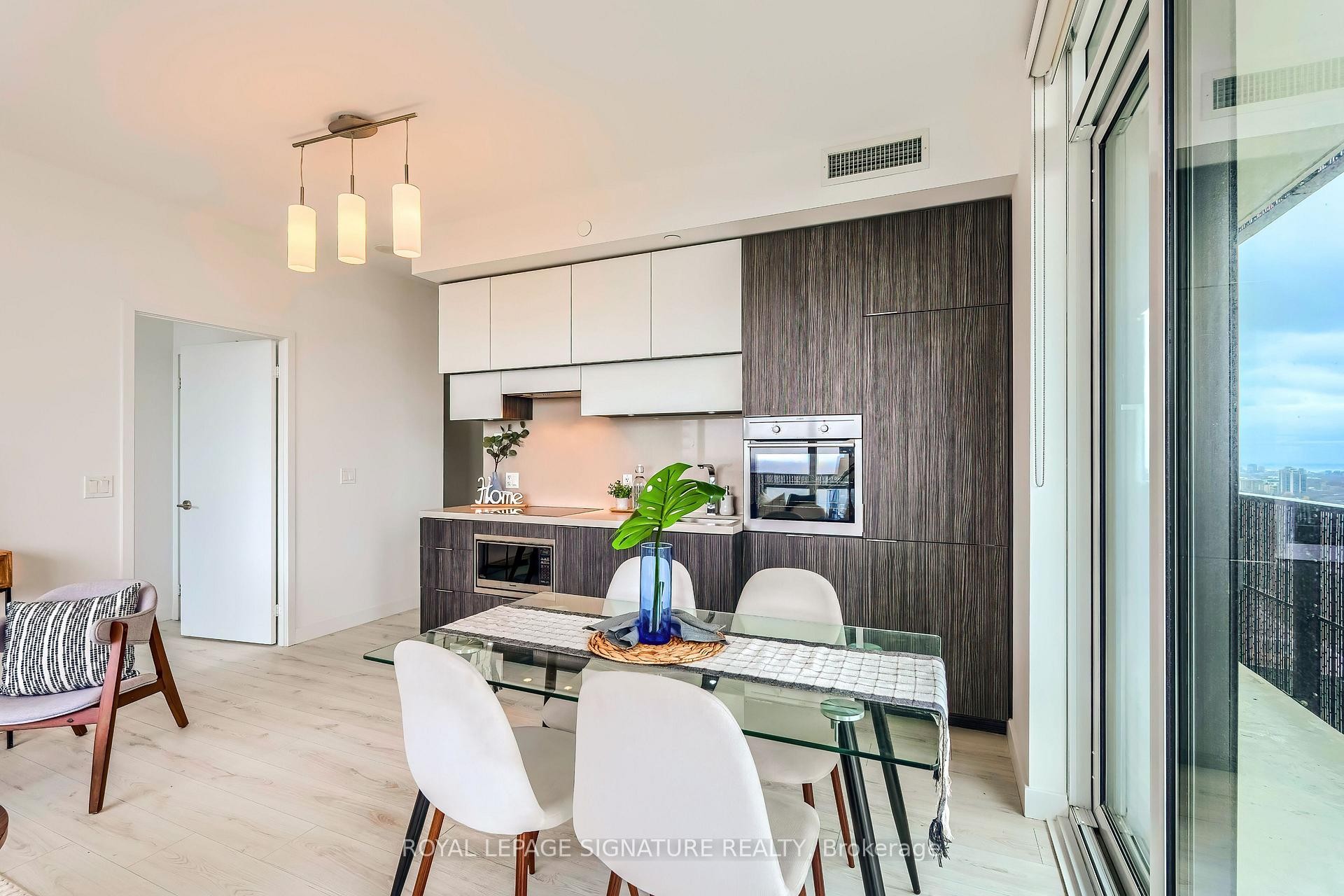 









8


Eglinton

Avenue East, 2705,
Toronto,




ON
M4P 0C1

