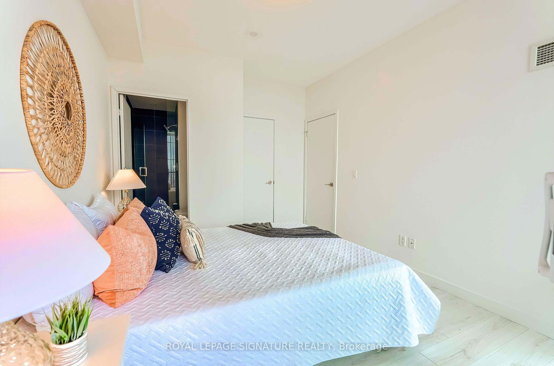 









8


Eglinton

Avenue East, 2705,
Toronto,




ON
M4P 0C1

