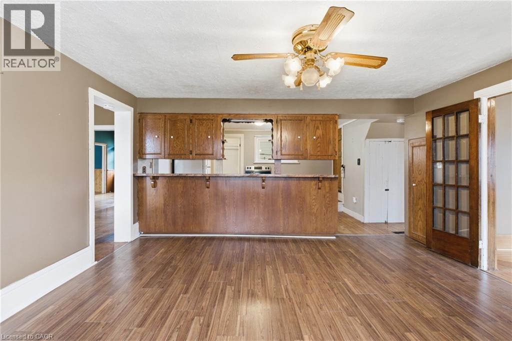 












211 CANBOROUGH Street

,
Smithville,




Ontario
L0R2A0

