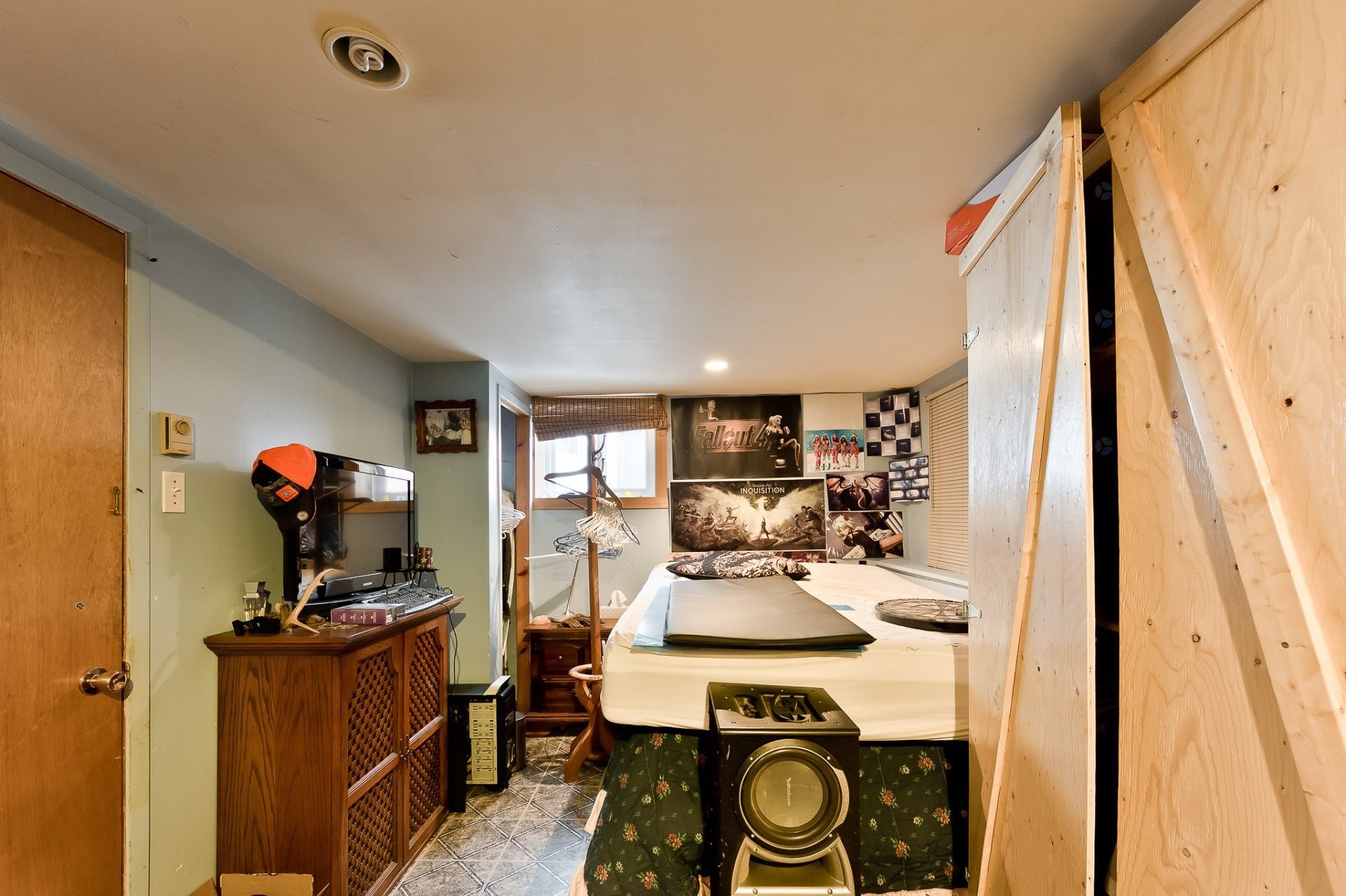 









353


Ch. St-Pierre

,
Saint-Claude,




QC
J1S2L5

