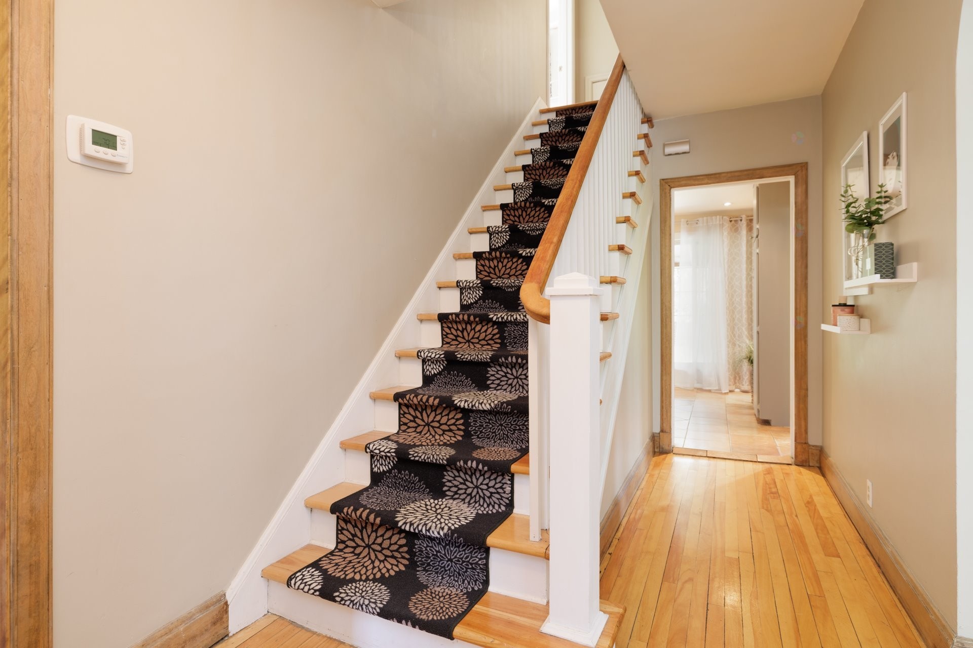 









19


Av. de l'Église

,
Pointe-Claire,




QC
H9S5J1

