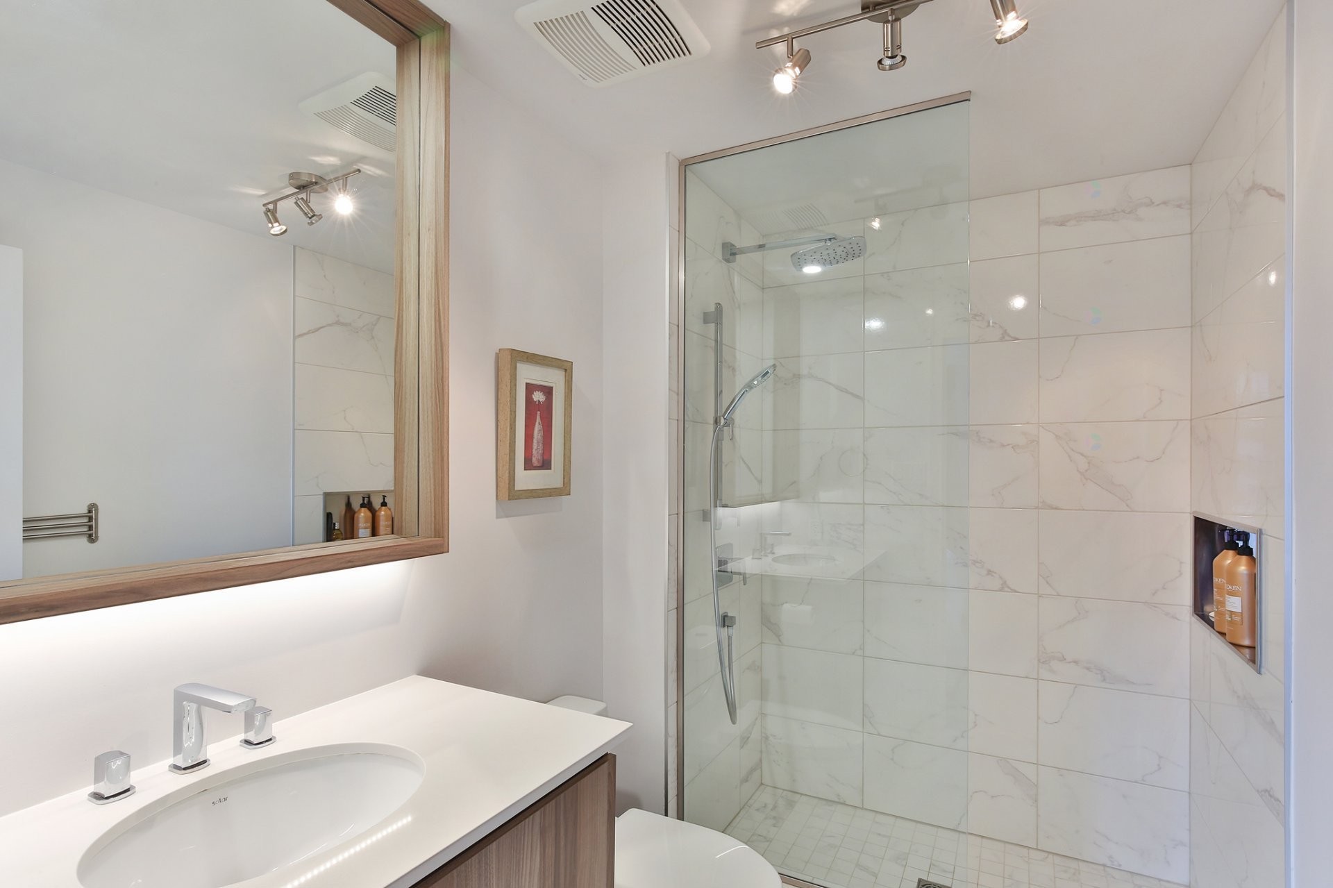 









700


Rue des Éclaircies

, 714,
Brossard,




QC
J4Z0P9

