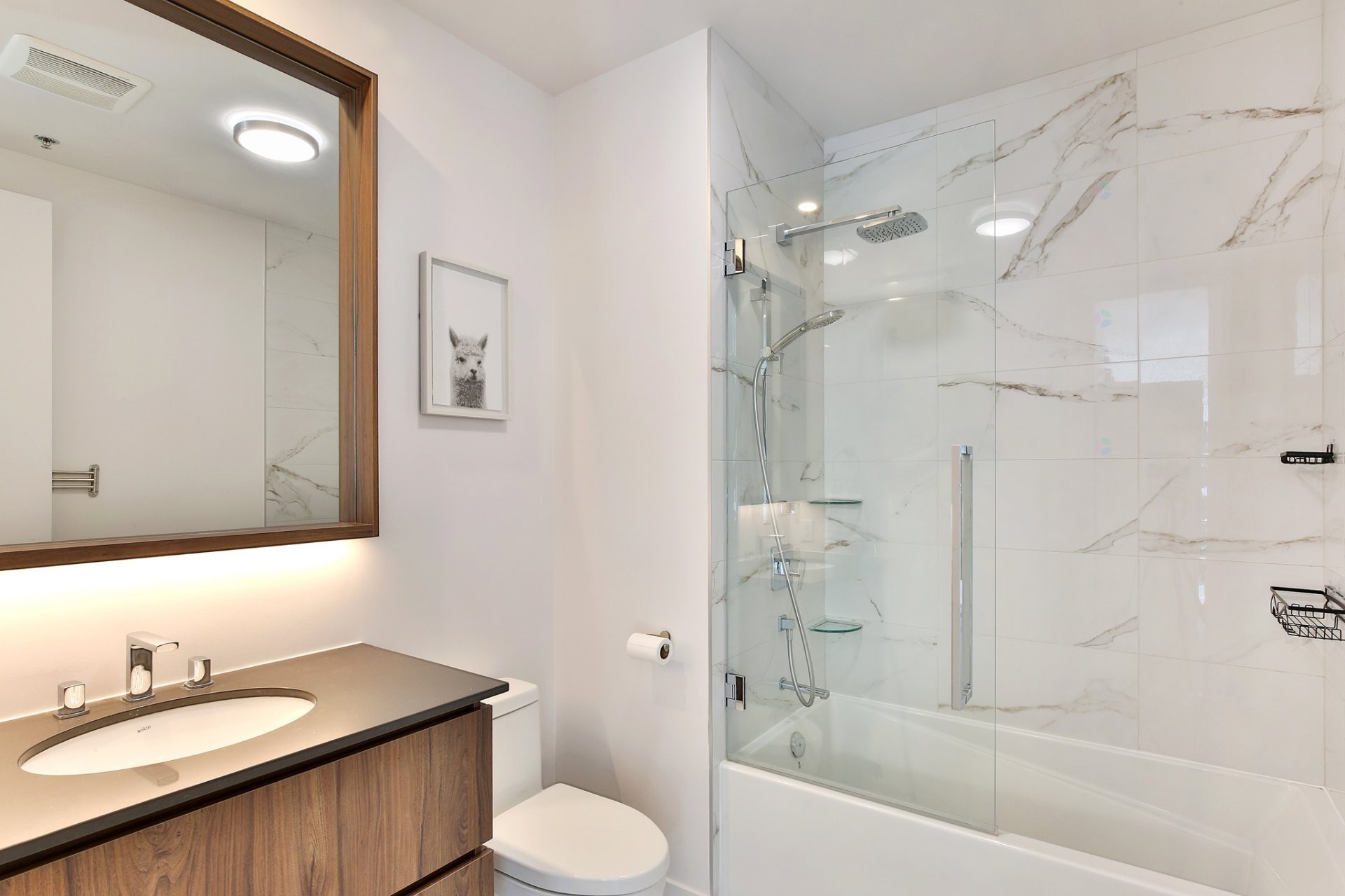 









700


Rue des Éclaircies

, 714,
Brossard,




QC
J4Z0P9

