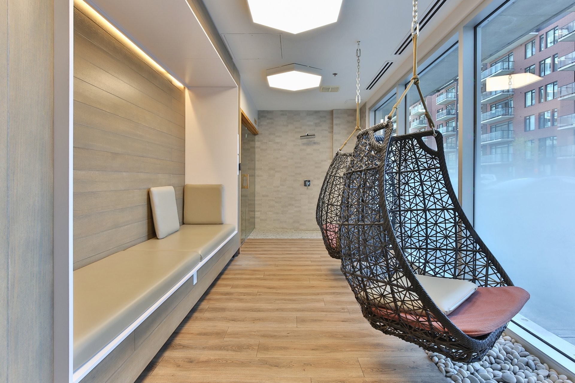 









700


Rue des Éclaircies

, 714,
Brossard,




QC
J4Z0P9

