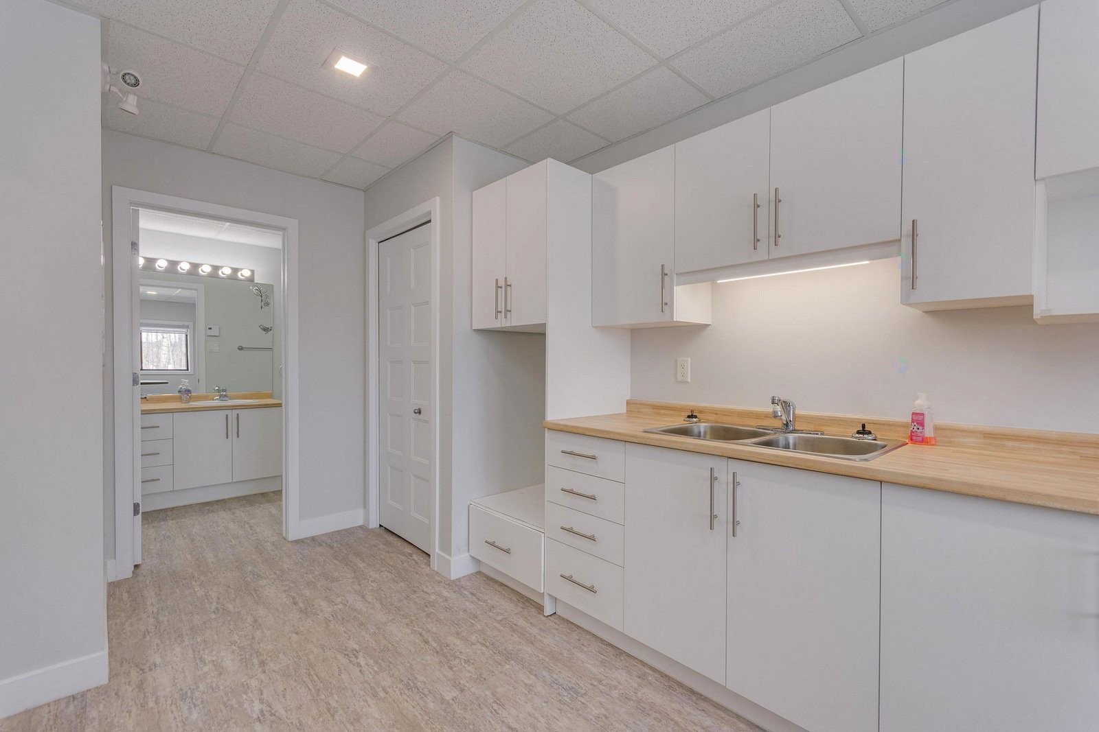 









1695


Rue Atmec

, 1,
Gatineau (Gatineau),




QC
J8R3Y3

